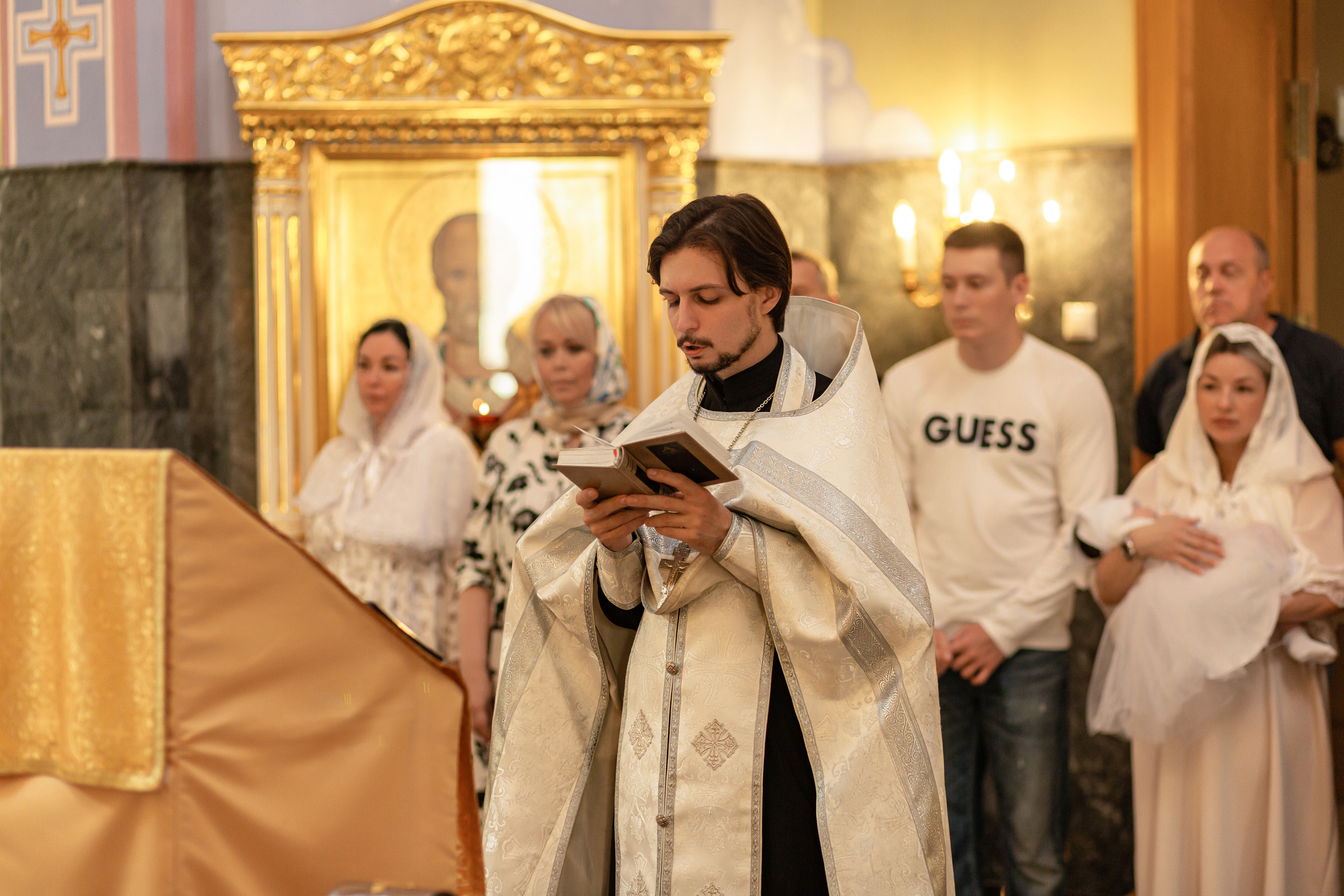 Храм Святой Блаженной Ксении Петербургской. Семейный фотограф в Санкт-Петербурге Любовь Савкина