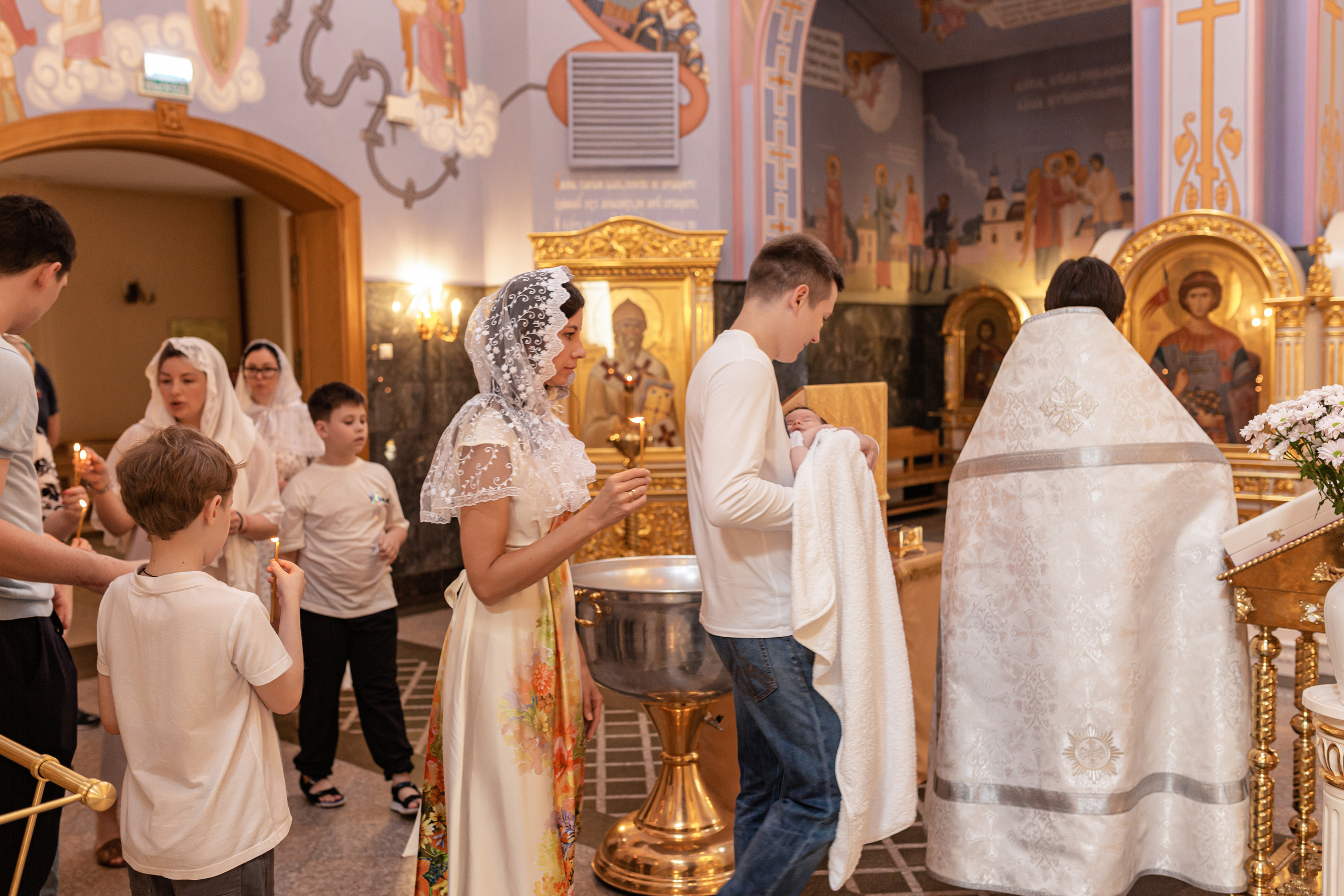 Храм Святой Блаженной Ксении Петербургской. Семейный фотограф в Санкт-Петербурге Любовь Савкина