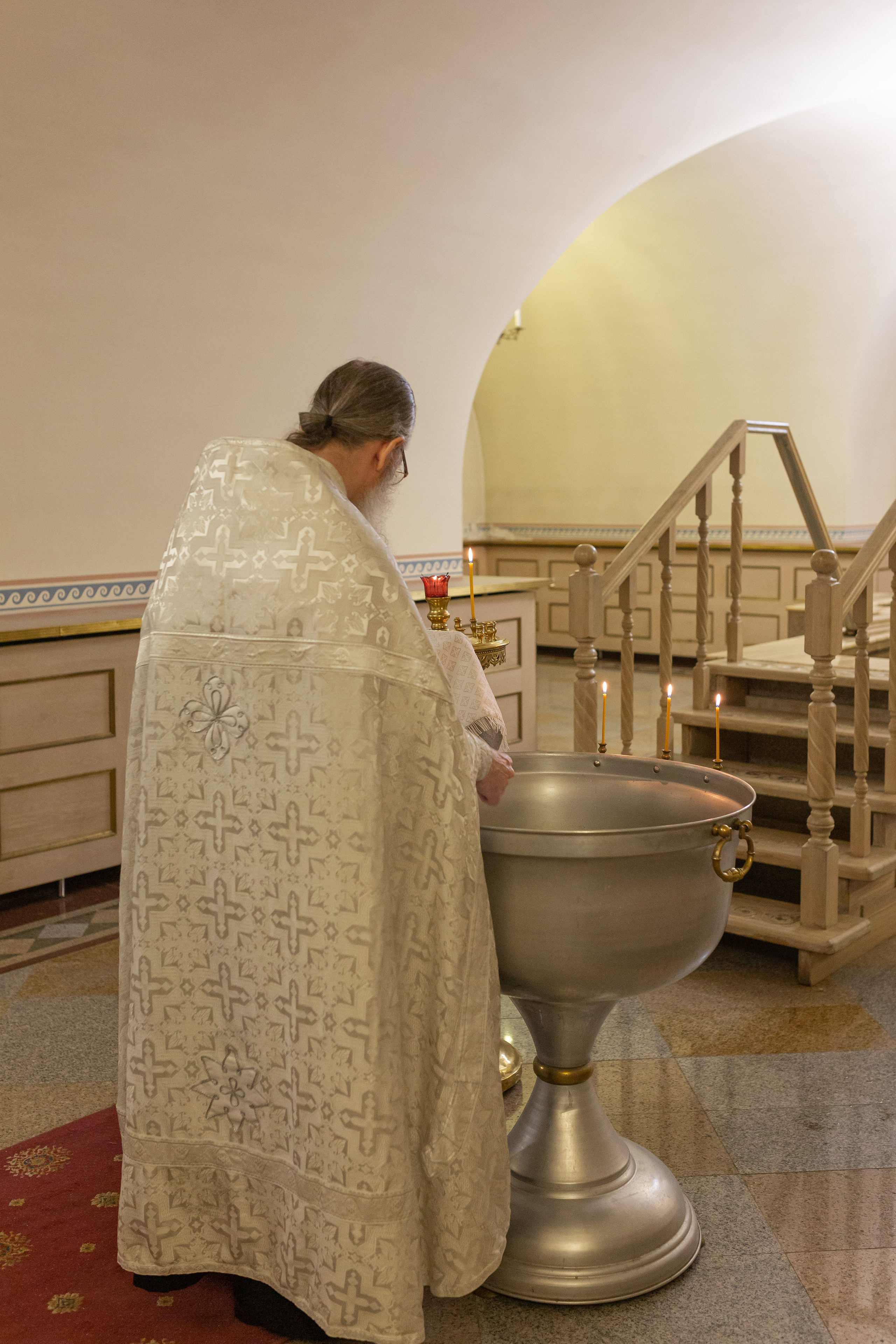 Троицкий собор Александро-Невской Лавры. Семейный фотограф в Санкт-Петербурге Любовь Савкина