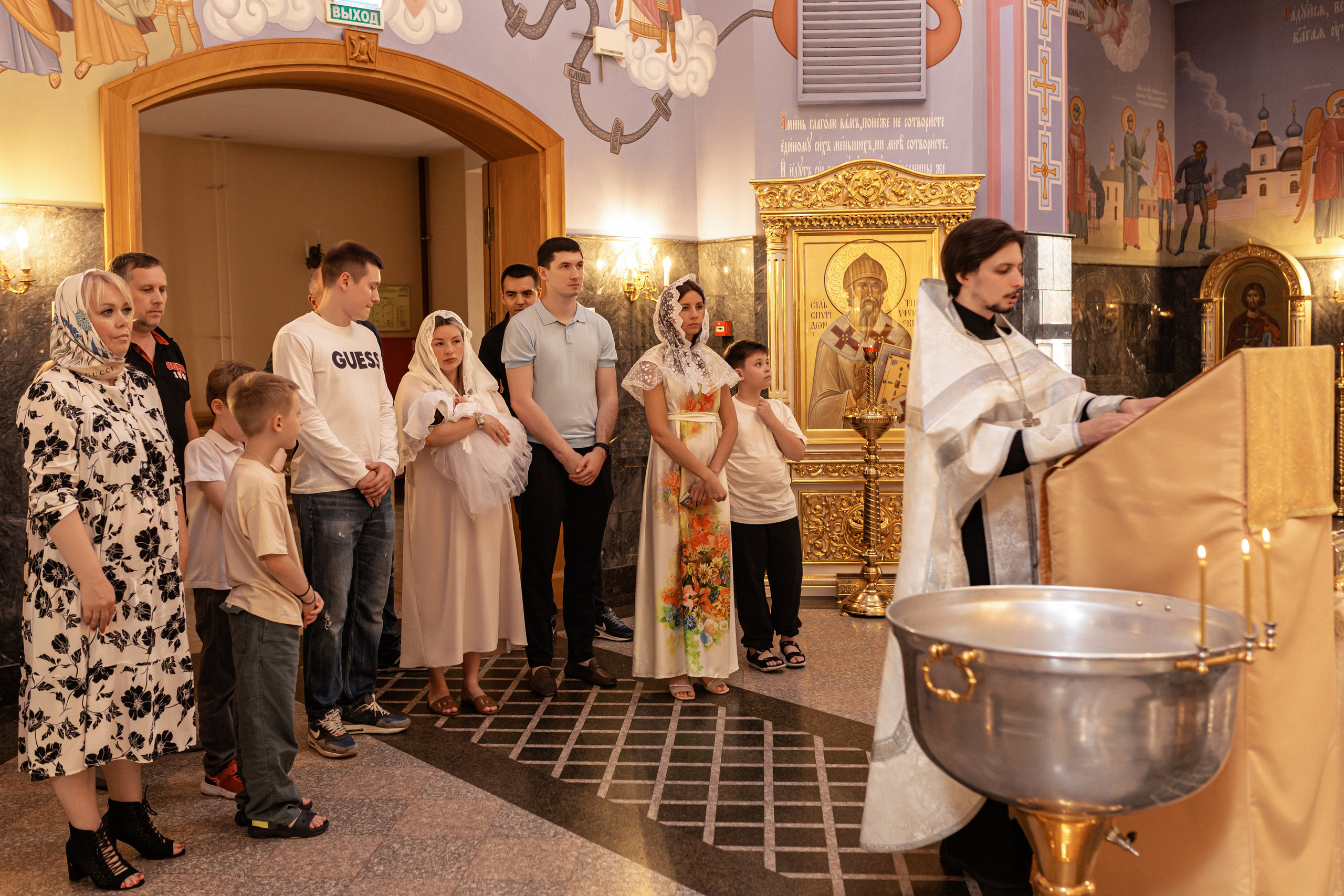 Храм Святой Блаженной Ксении Петербургской. Семейный фотограф в Санкт-Петербурге Любовь Савкина