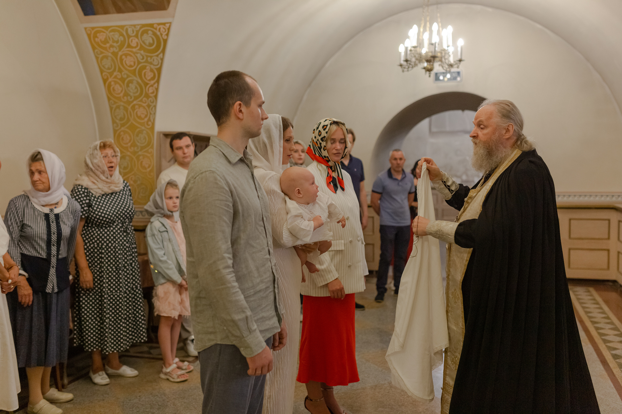 Троицкий собор Александро-Невской Лавры. Семейный фотограф в Санкт-Петербурге Любовь Савкина
