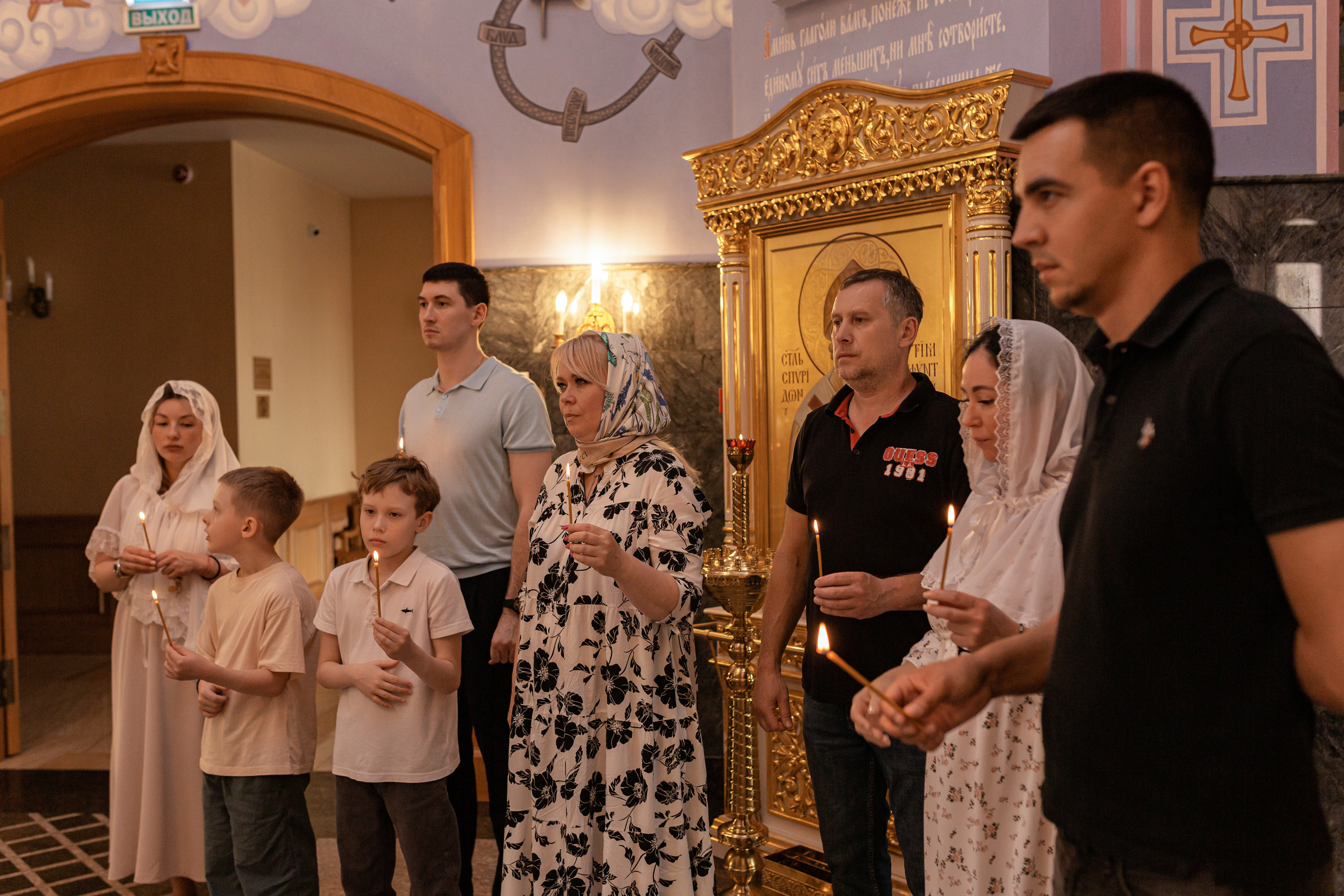 Храм Святой Блаженной Ксении Петербургской. Семейный фотограф в Санкт-Петербурге Любовь Савкина