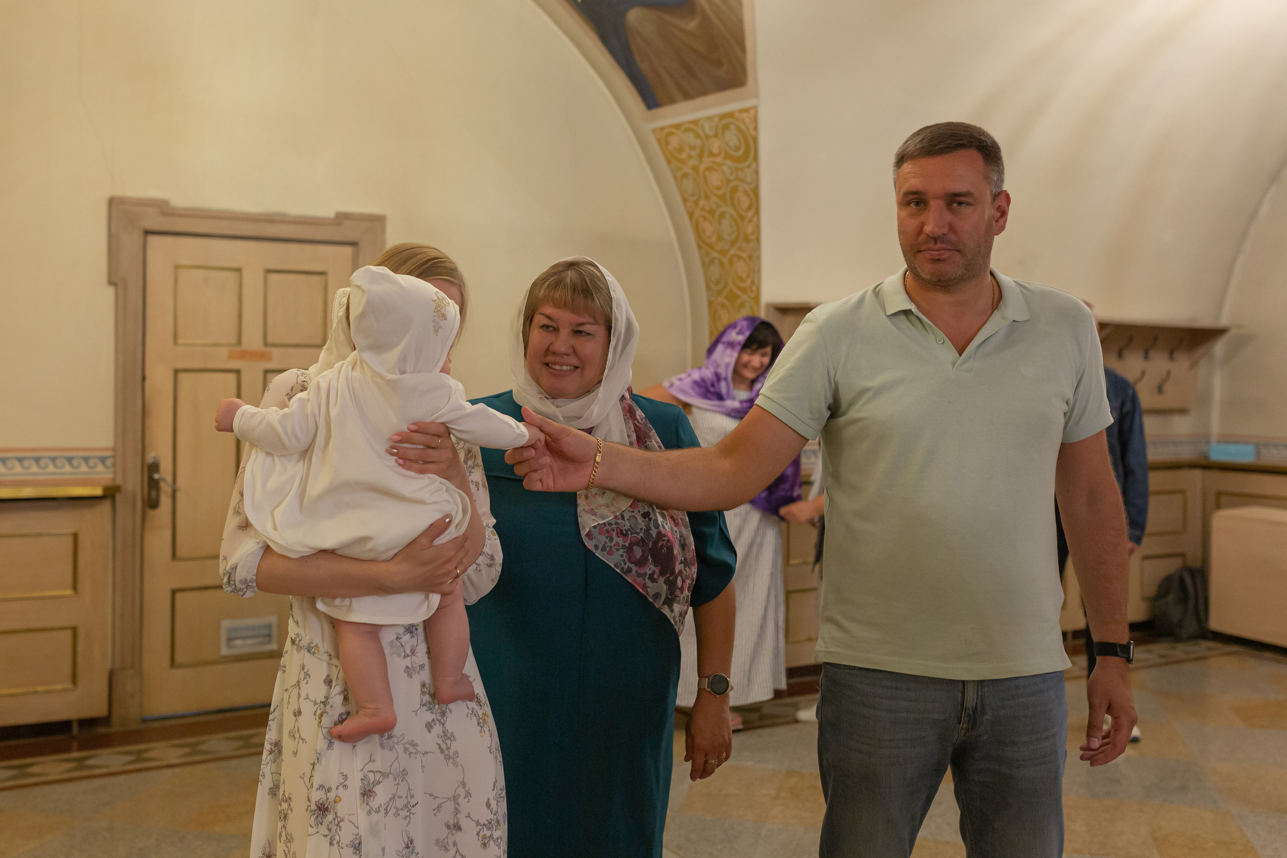 Троицкий собор Александро-Невской Лавры. Семейный фотограф в Санкт-Петербурге Любовь Савкина