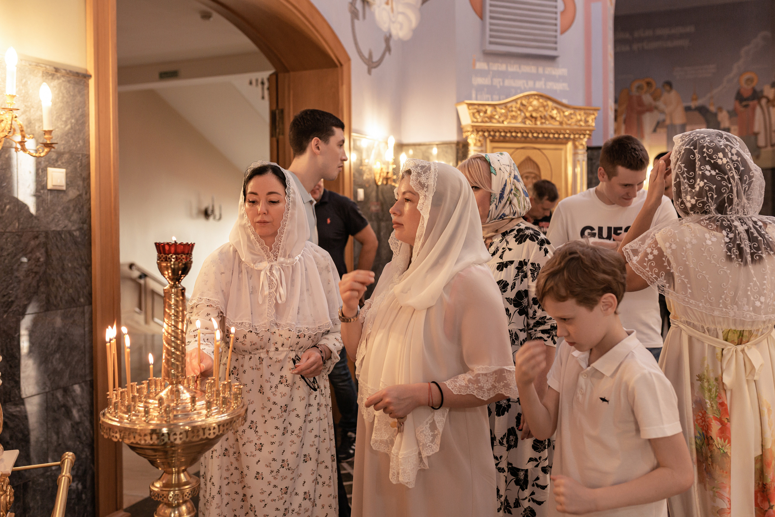 Храм Святой Блаженной Ксении Петербургской. Семейный фотограф в Санкт-Петербурге Любовь Савкина