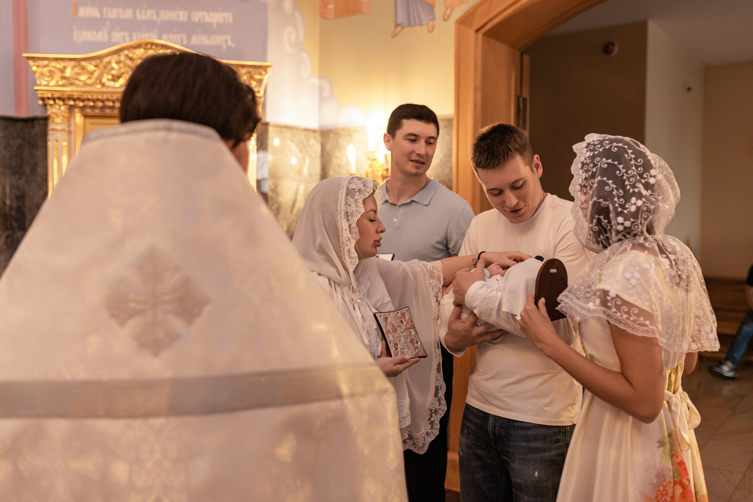 Храм Святой Блаженной Ксении Петербургской. Семейный фотограф в Санкт-Петербурге Любовь Савкина