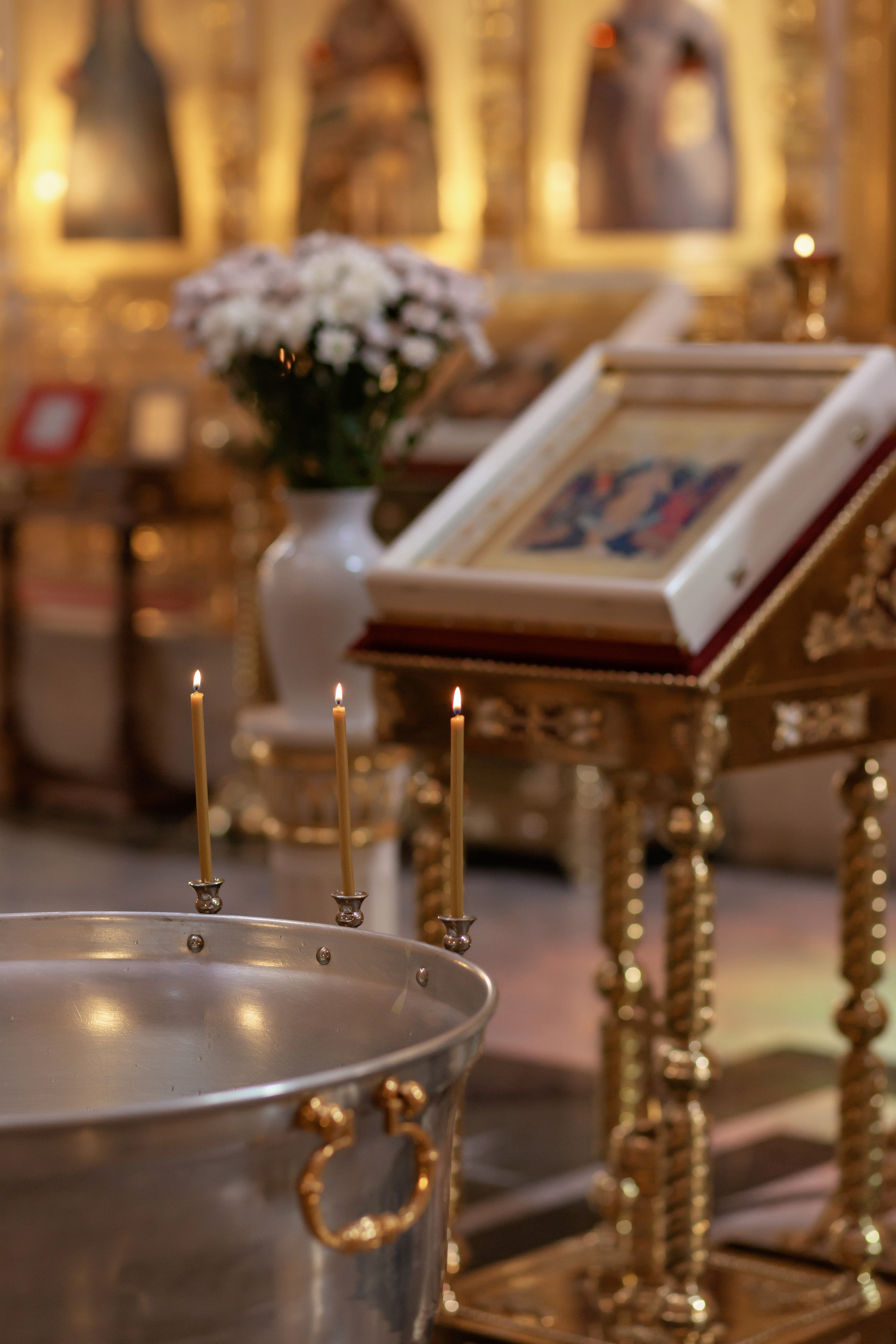 Храм Святой Блаженной Ксении Петербургской. Семейный фотограф в Санкт-Петербурге Любовь Савкина