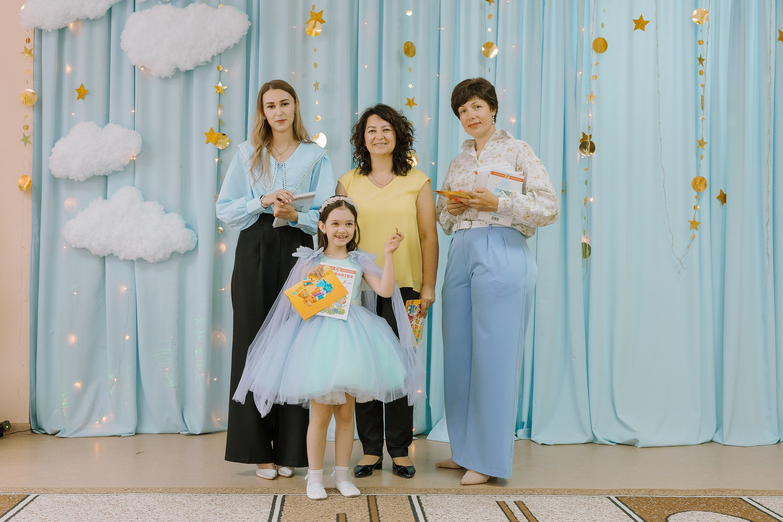 Выпускной в ДС -29. Выпускные альбомы Натальи Бутко: Новороссийск, Анапа, Геленджик