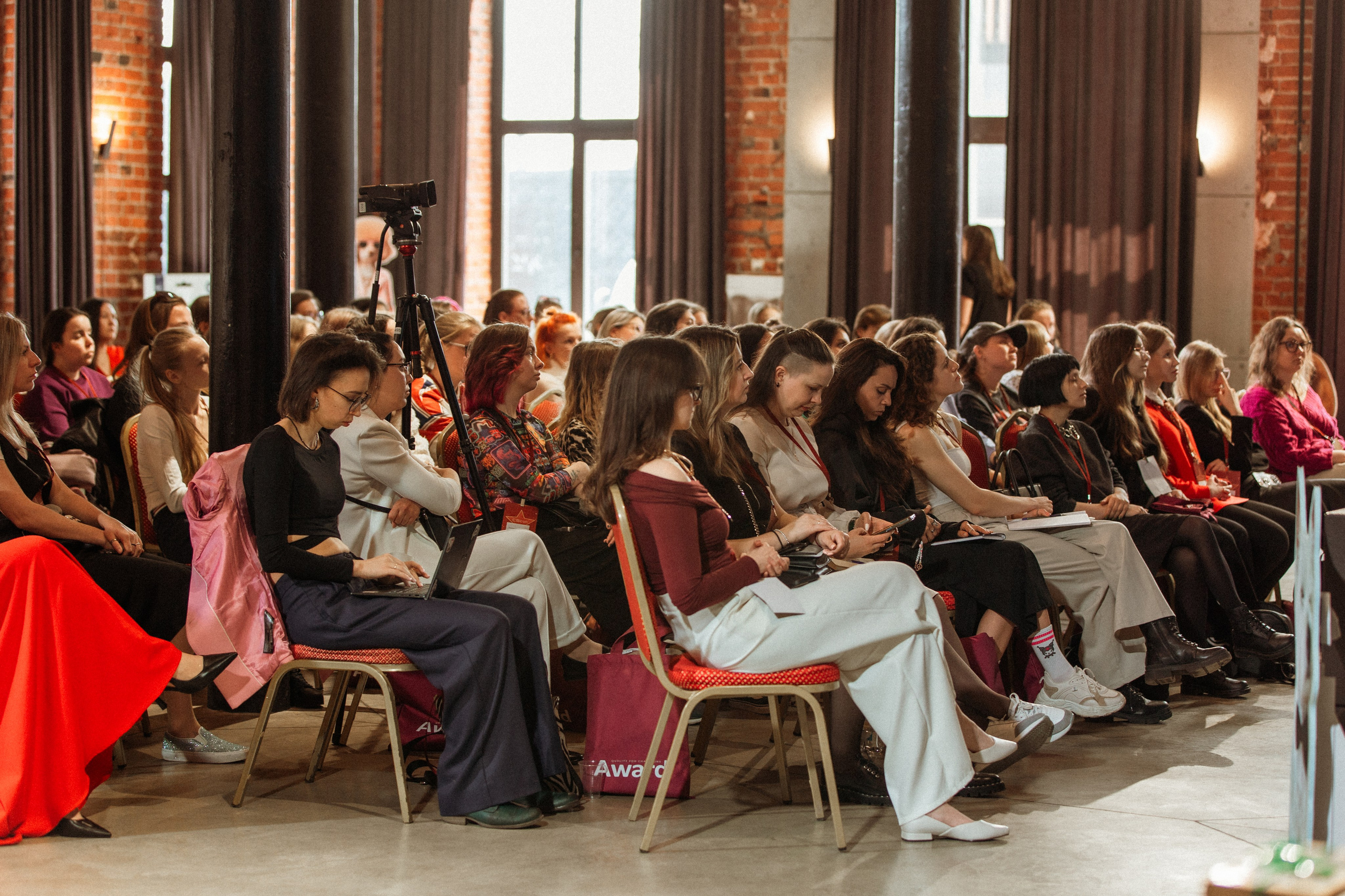 CBcon. Фотограф анималист в Москве Майорова Евгения