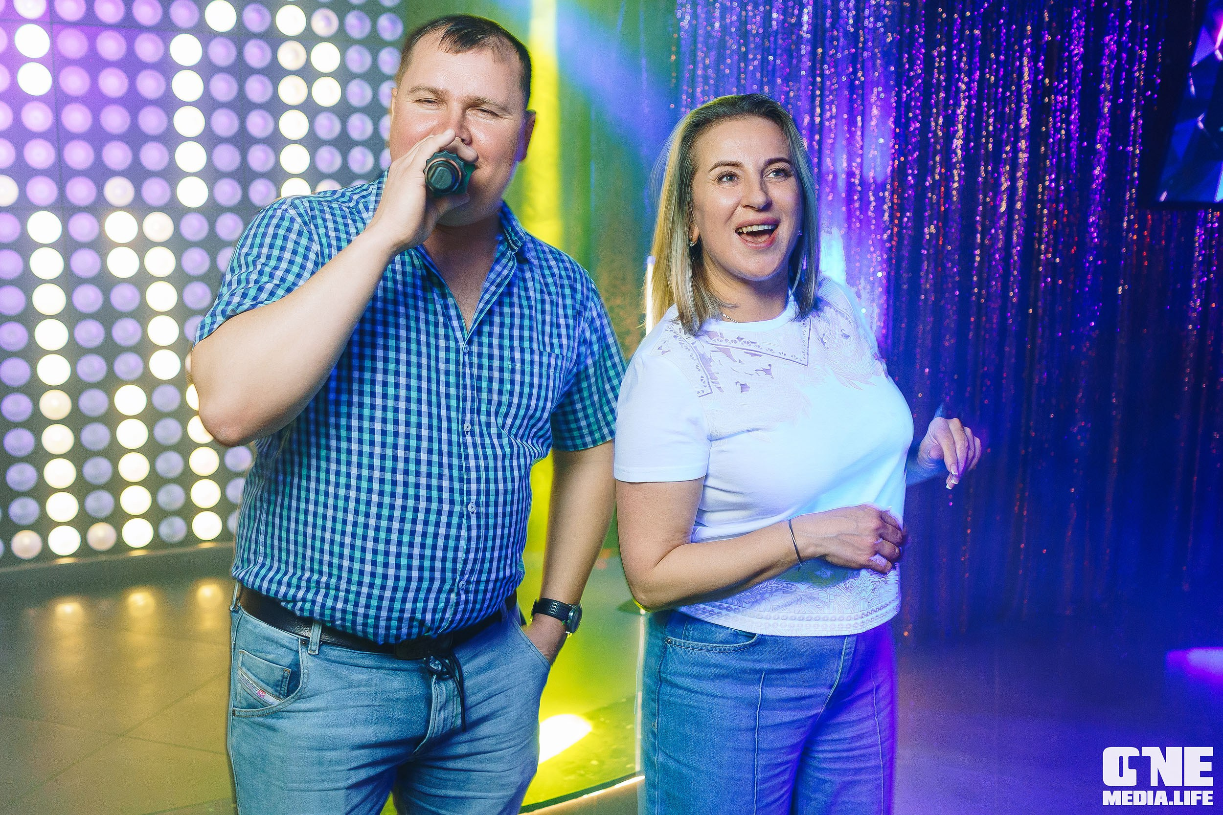 Фоторепортаж из караоке-клуба Эйфория. One Media Life: фоторепортажи, фотоотчеты с мероприятий и заведений