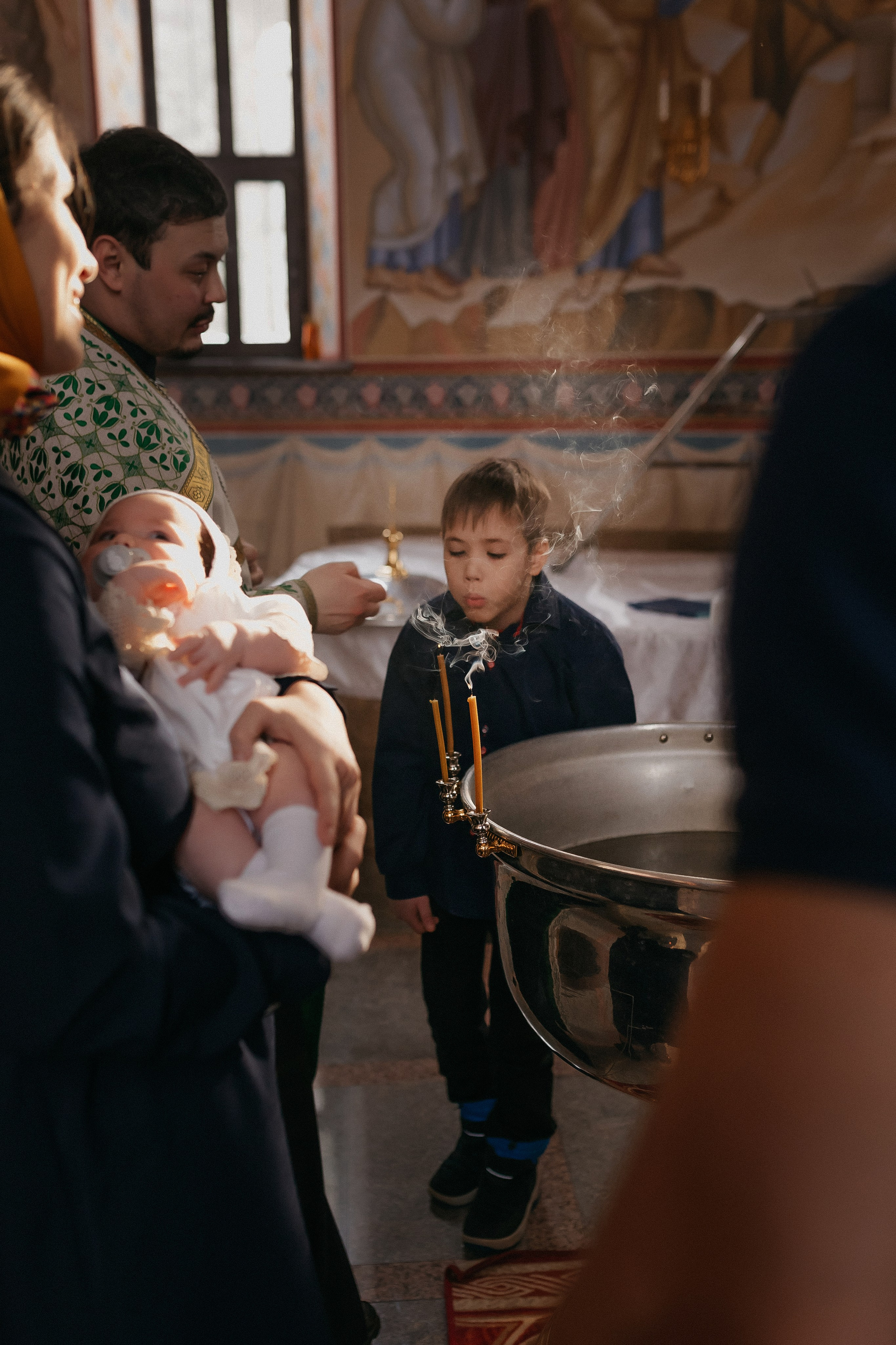 Крещение Арины. Храм Георгия Победоносца. Семейный фотограф в Сургуте
