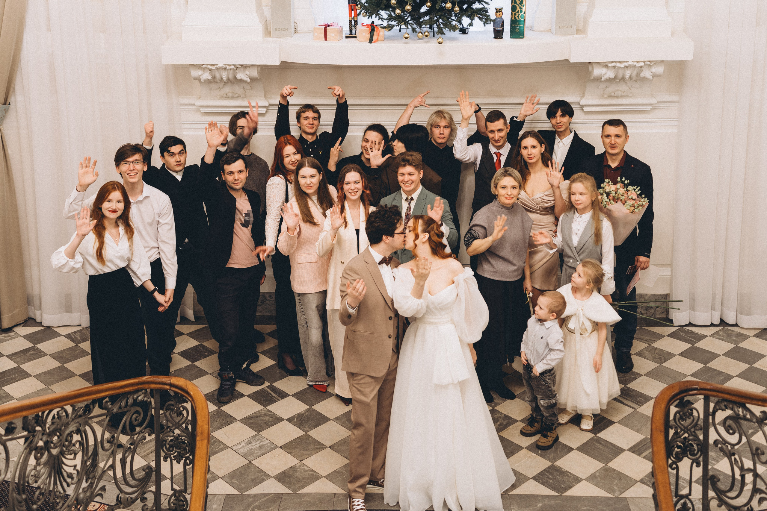 СВАДЕБНАЯ СЬЕМКА ВО ВТОРОМ ДВОРЦЕ С ГОСТЯМИ И ПРОГУЛКА В ТАВРИЧЕСКОМ САДУ. Профессиональный фотограф, Санкт-Петербург — Виктория Богомолова