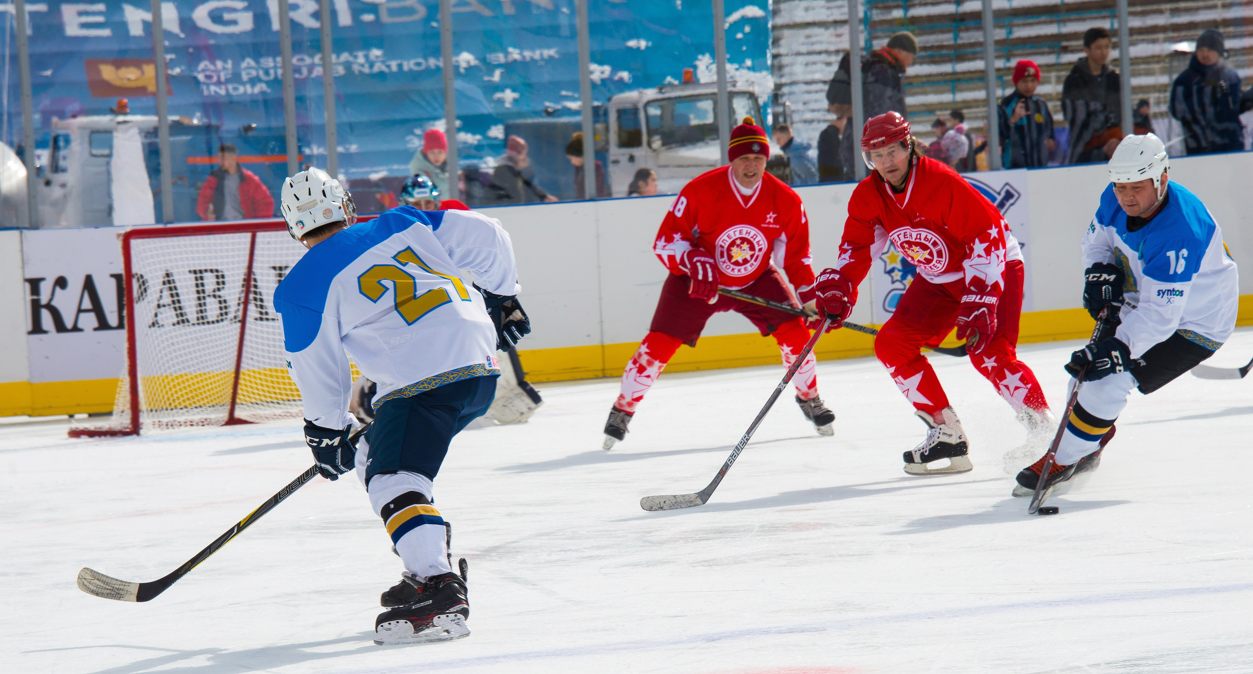 Хоккей. Фотосъёмка. Фотограф Сергей Авдеев-семейный и детский фотограф в Алматы