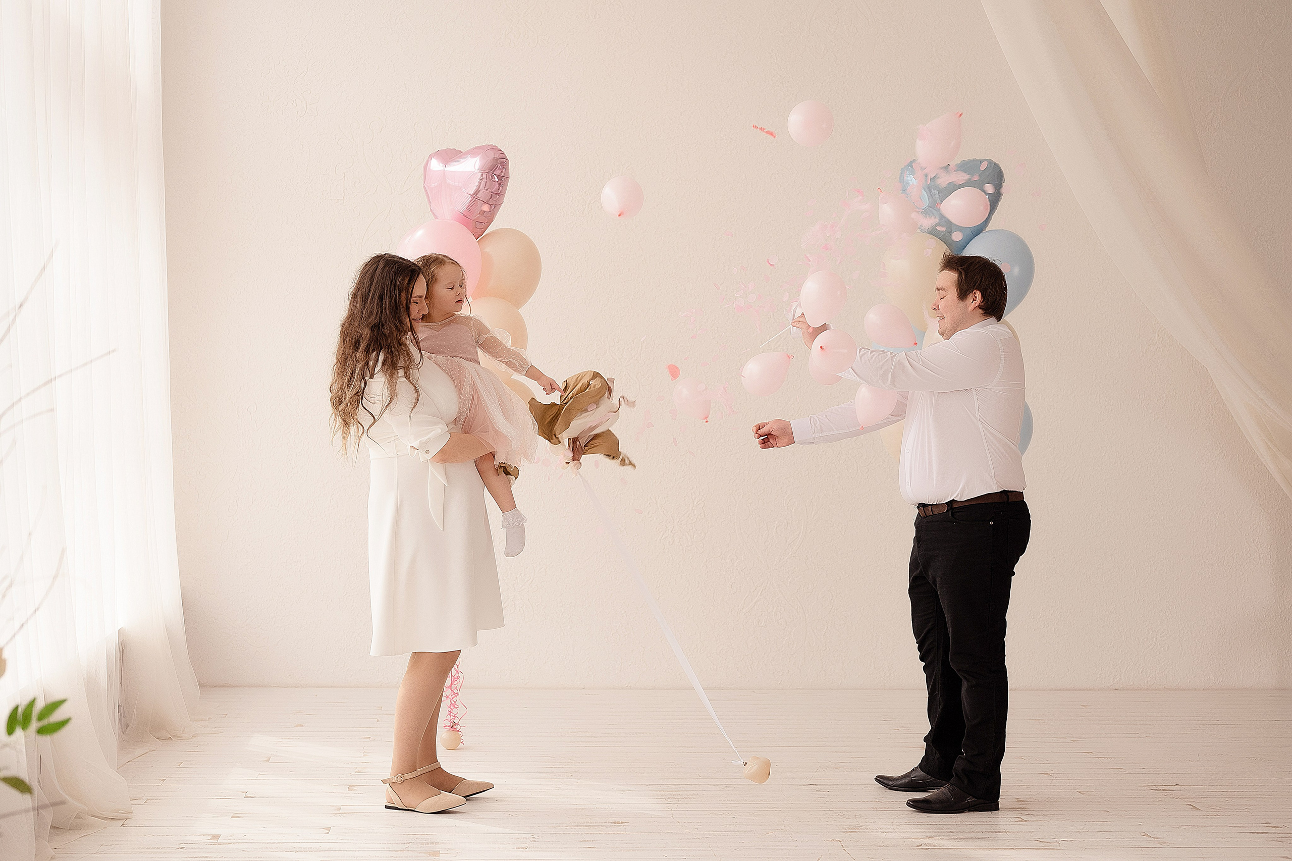 Семейные фотосессии. Детский и семейный фотограф в Красноярске. Фотосессии новорожденных малышей до 1 месяца