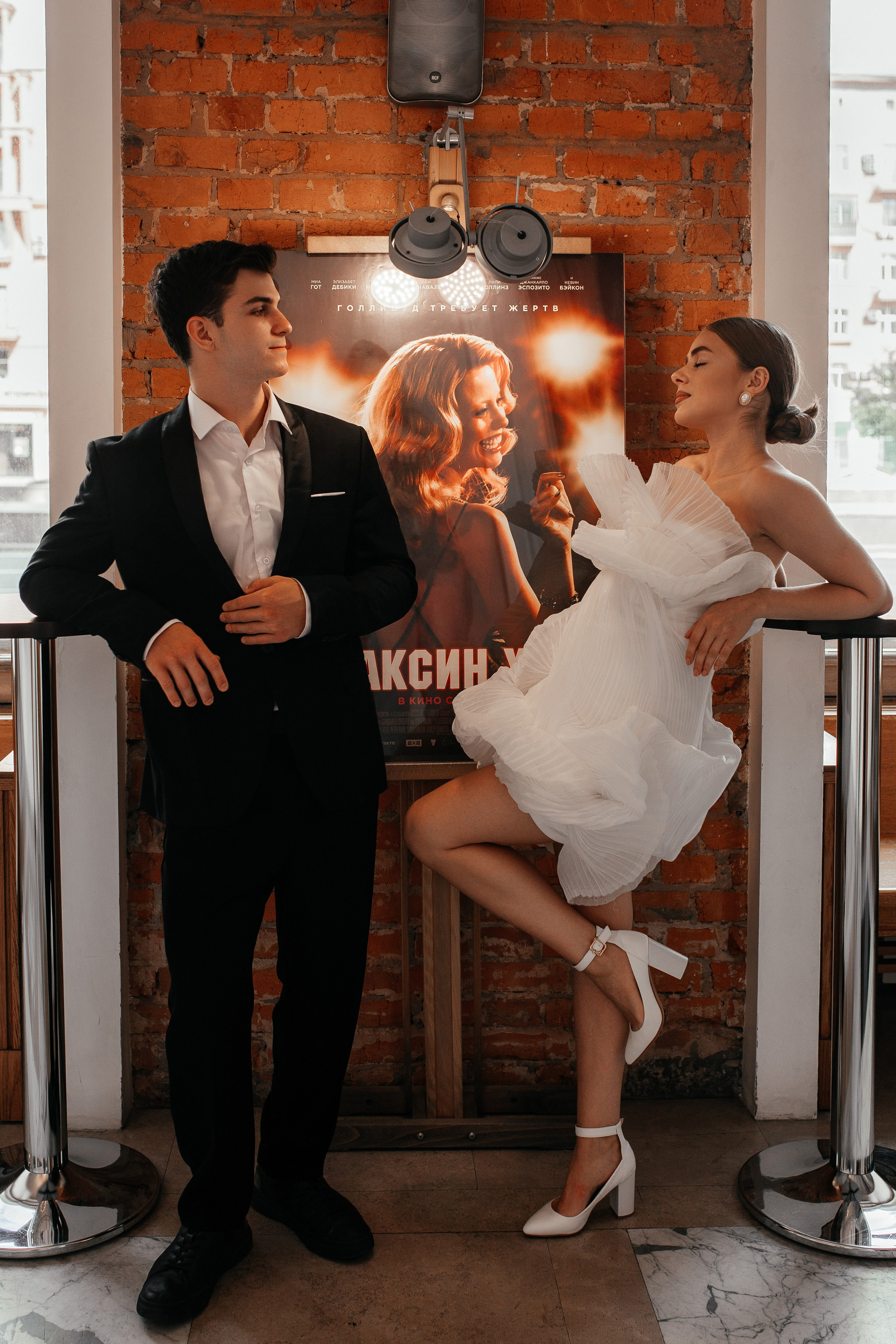 Кинотеатр. Свадебный фотограф в Донецке — Вита Донец