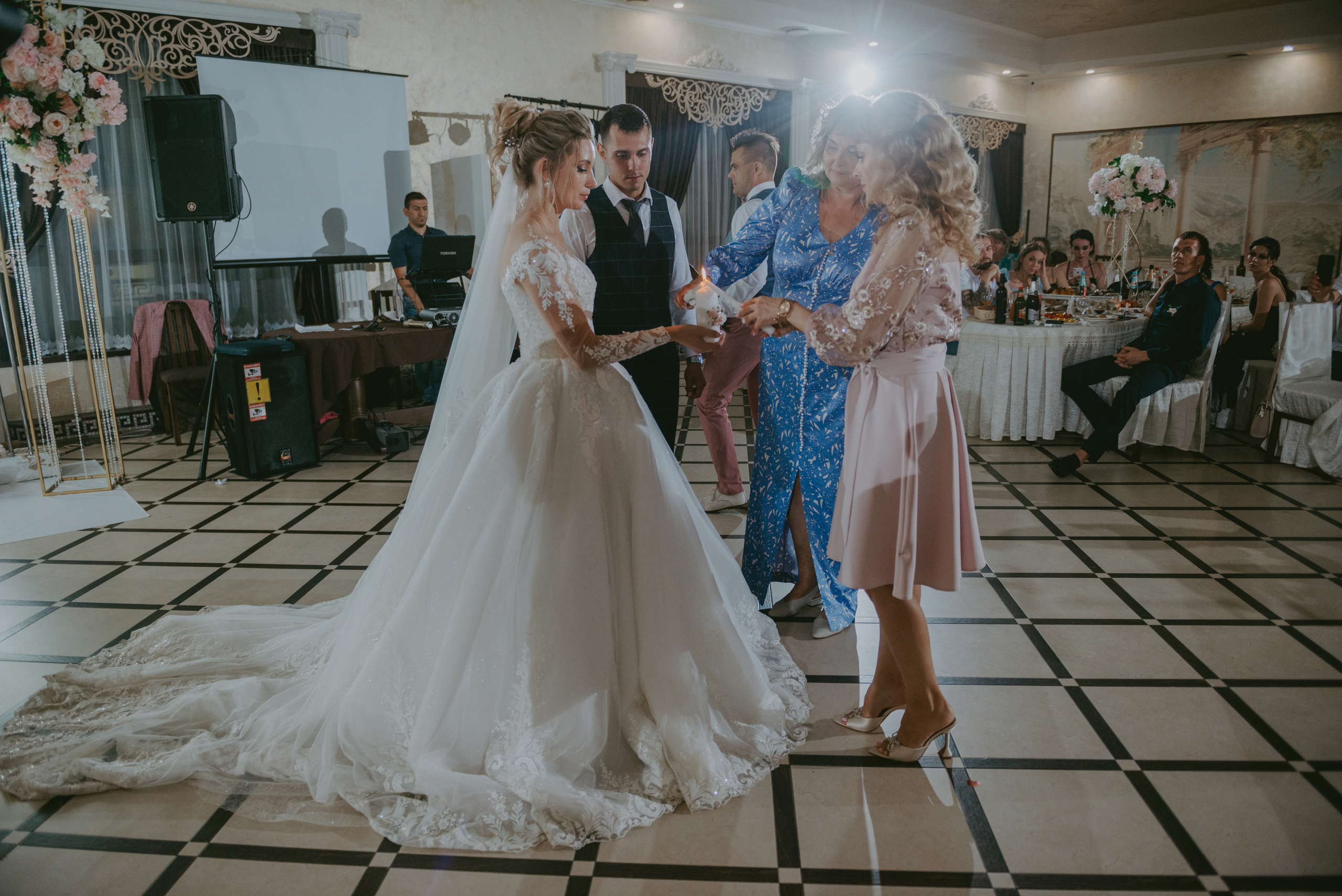 Юлия&Роман фотограф Михаил Горбач. Свадебный и семейный фотограф город Темрюк Фотостудия Темрюк