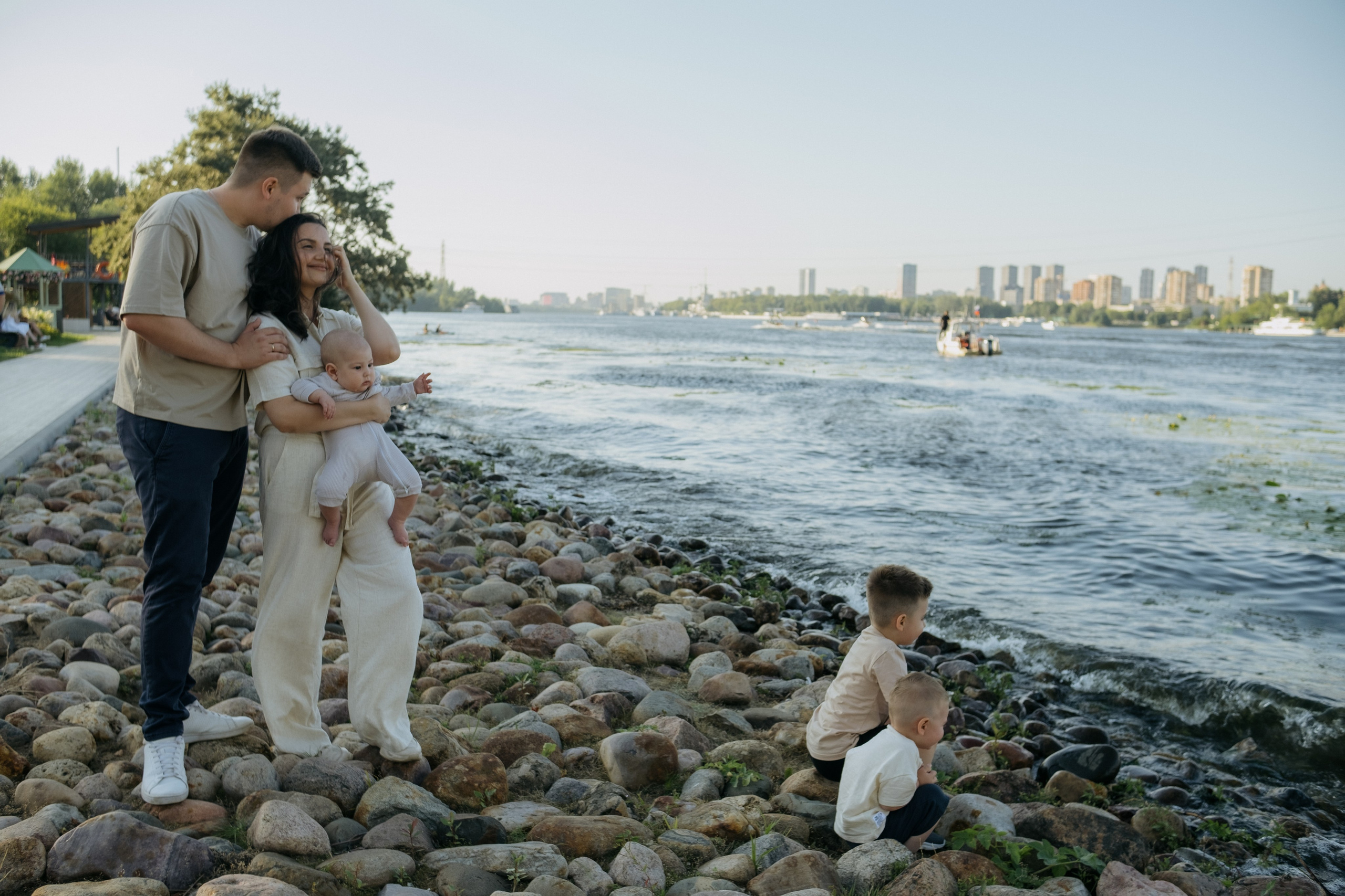 Семейные фотосессии на природе и в городе. Семейный и детский фотограф в Москве Александра Михайлечко