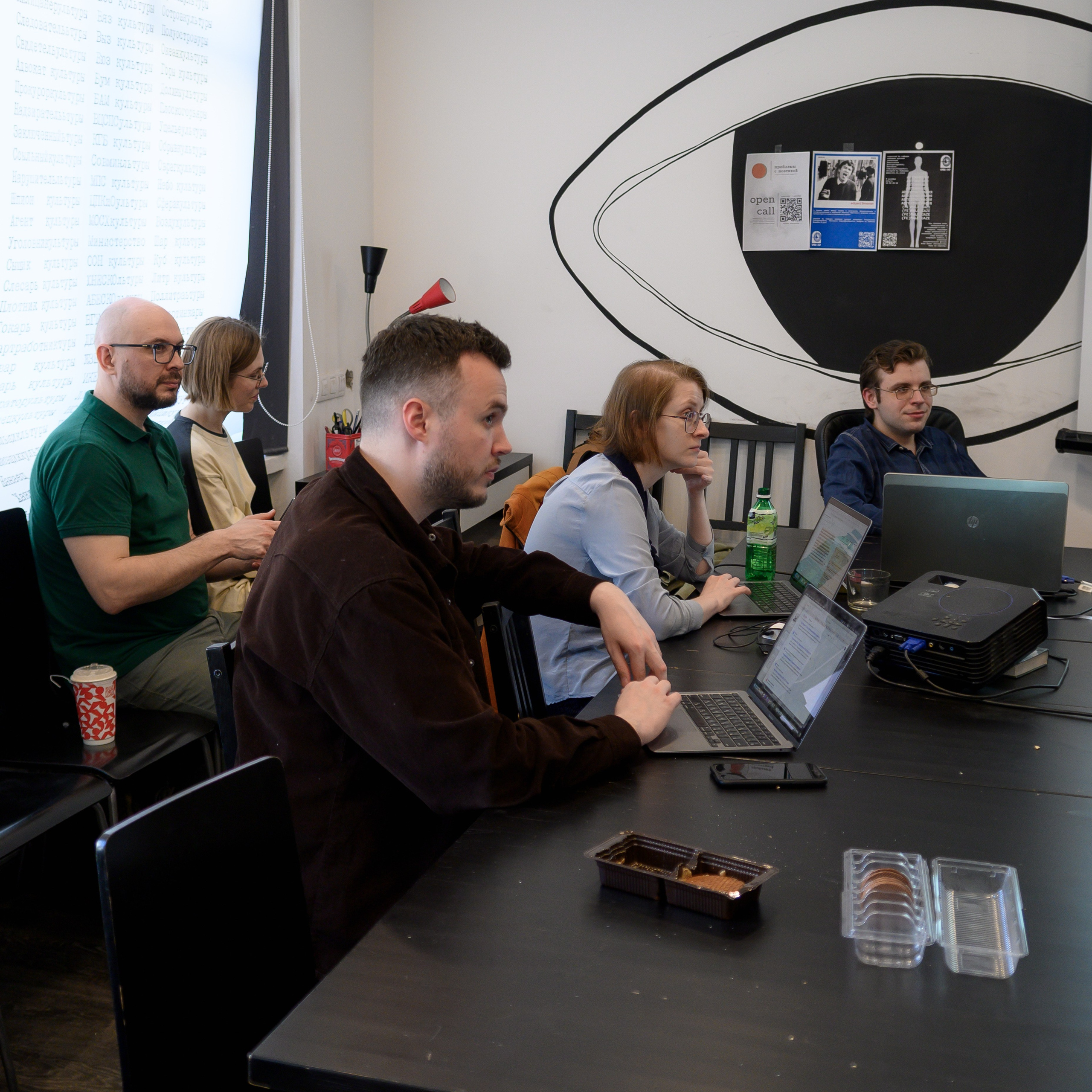 Научный круглый стол. Ларичев Алексей — индивидуальный и репортажный фотограф Москва