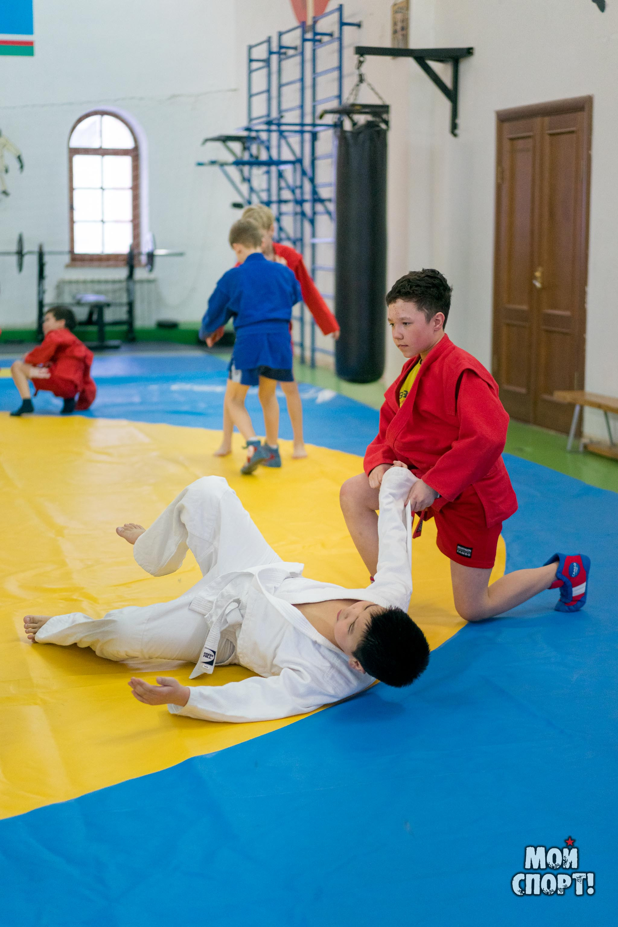 Тренировки по самбо в СК «Славутич». Студия «Мой Спорт!» — все о спорте в Якутии