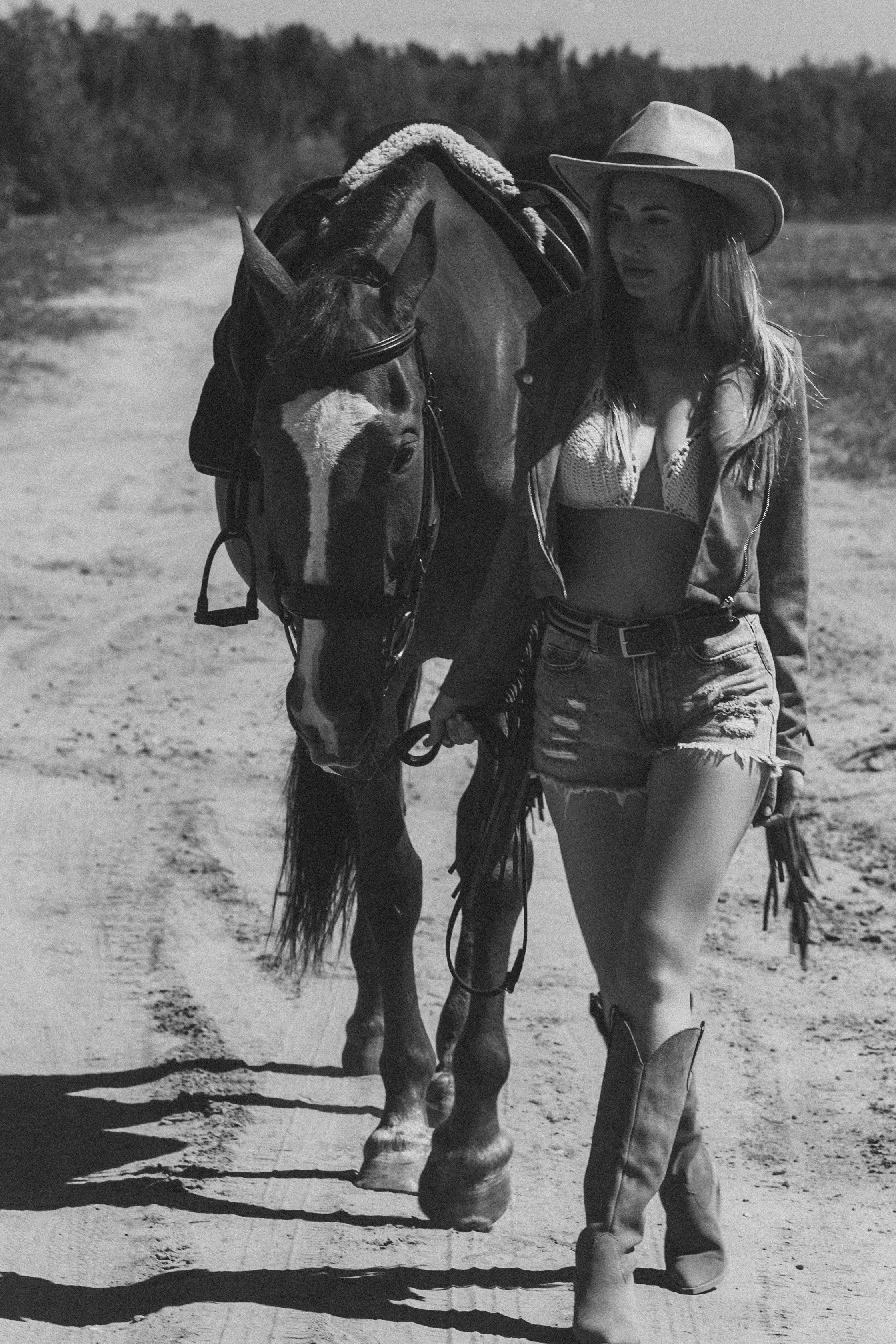 Улица & природа. Модель Москва каталожная и творческая съемка Anna Antlers