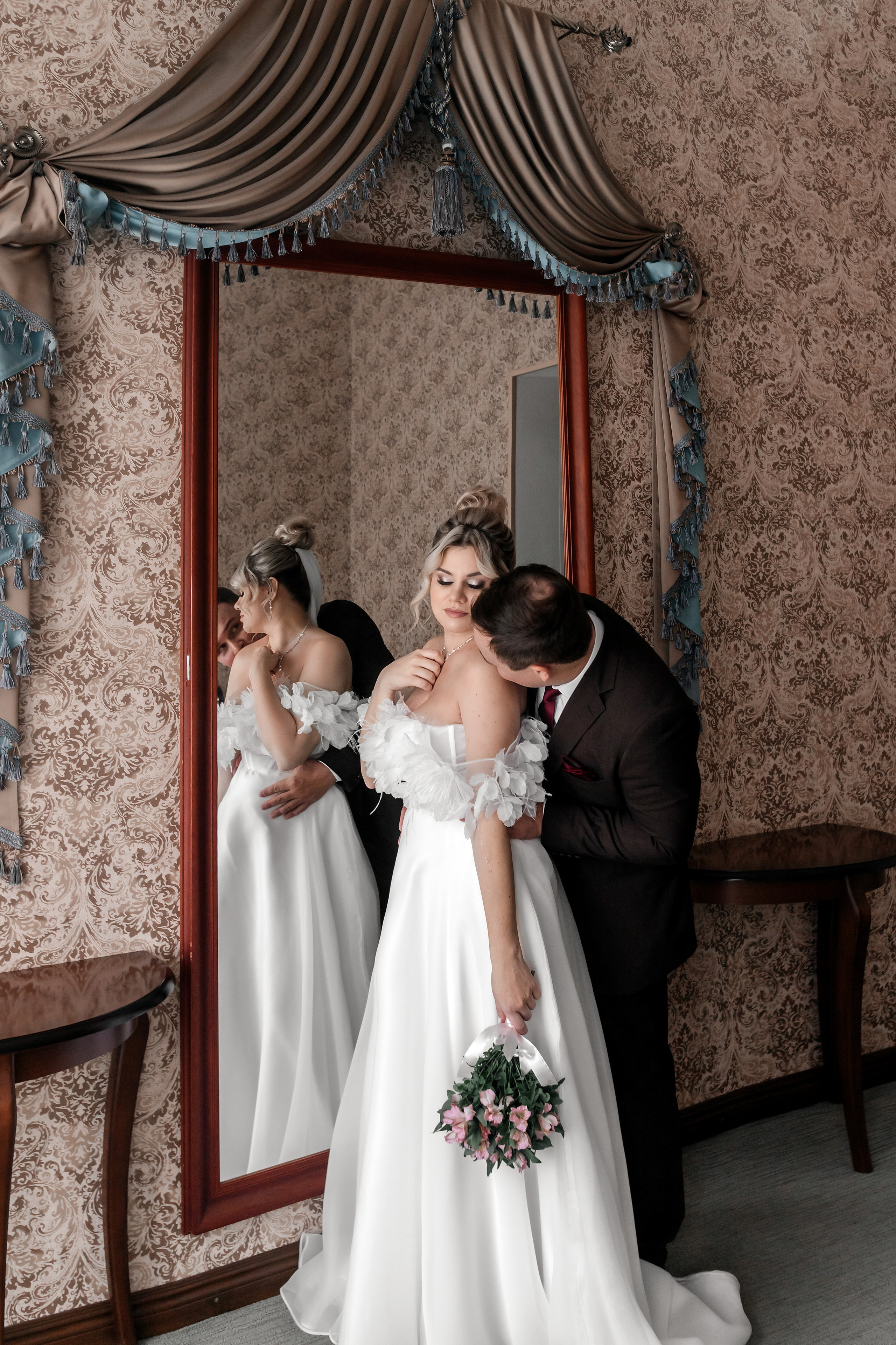 Как выбрать ЗАГС в Нижнем Новгороде: мини-гид с отзывами, плюсами и советами фотографа. Свадебный фотограф и фотограф Love-Store в Нижнем Новгороде Анастасия