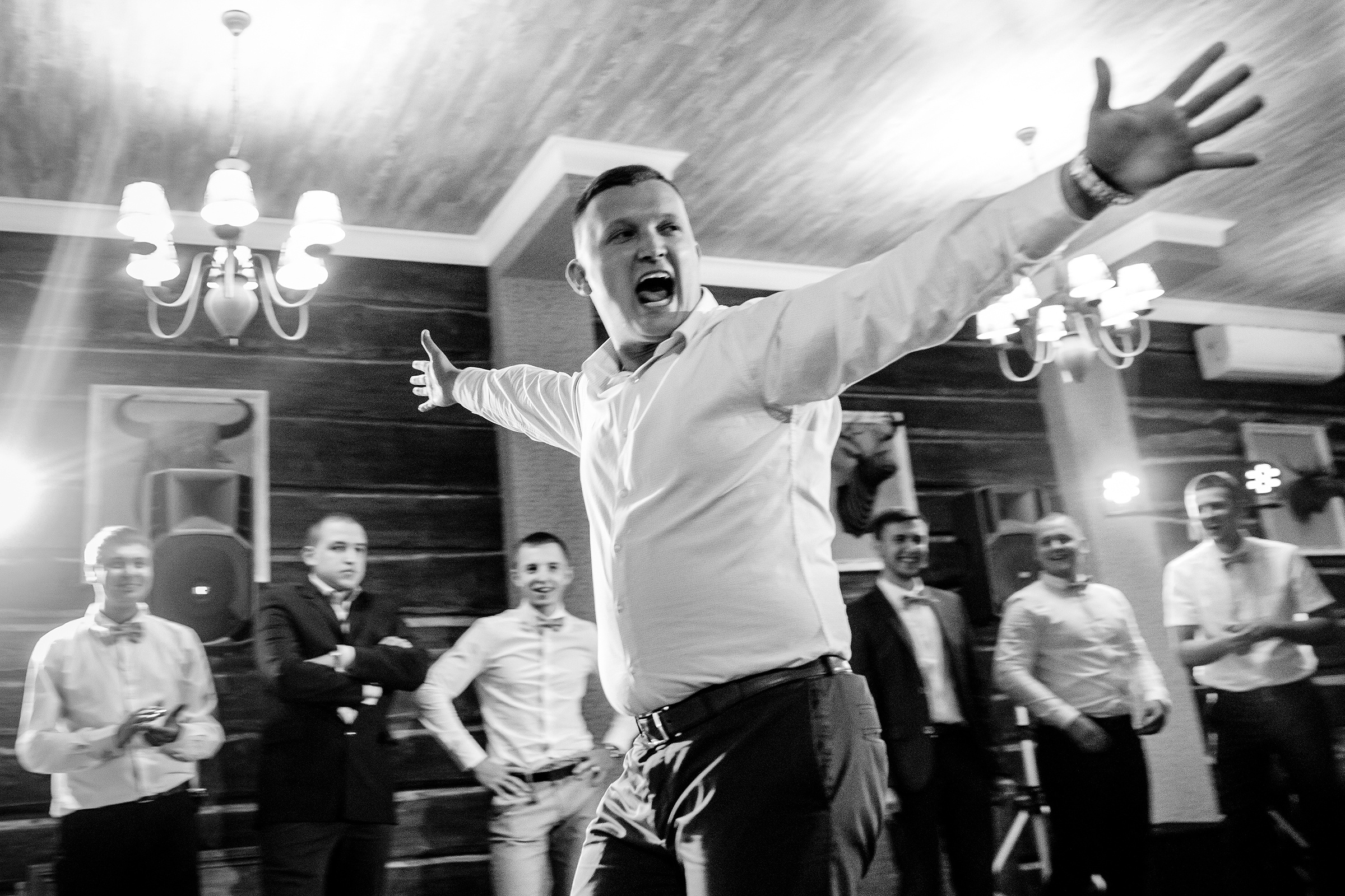 Свадебная фотосъёмка Владимира и Валерии в Абакане. Свадебный и репортажный фотограф в Москве Владимир Сергеев | Naysaikolo