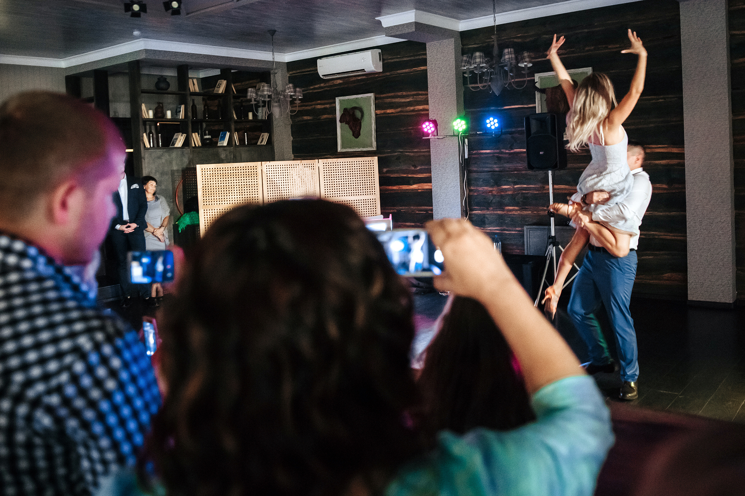 Свадебная фотосъёмка Владимира и Валерии в Абакане. Свадебный и репортажный фотограф в Москве Владимир Сергеев | Naysaikolo