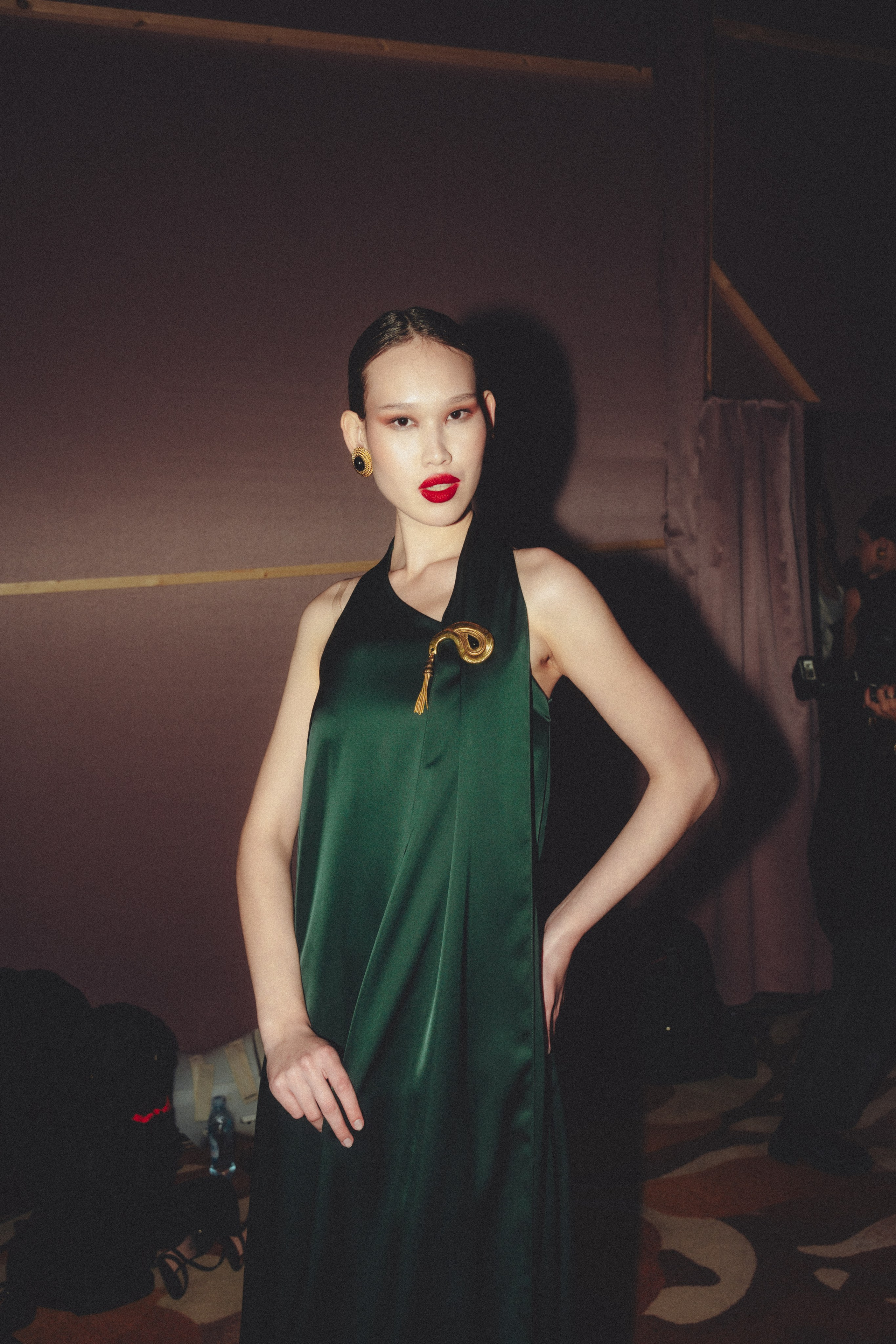 VISA FASHION WEEK ALMATY SS26 / BACKSTAGE ZONE