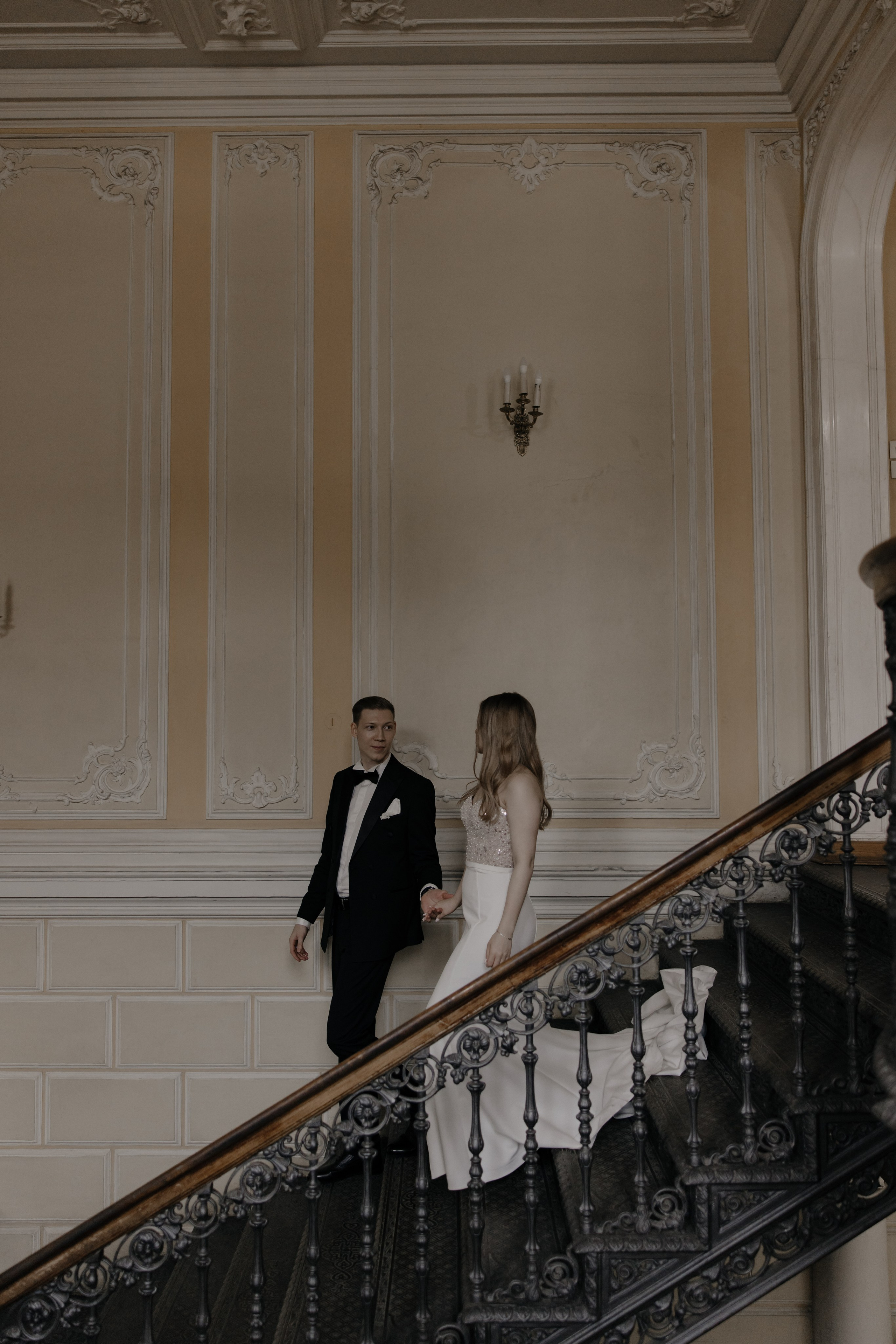 07.05.2024. RETOUCH-HOUSE