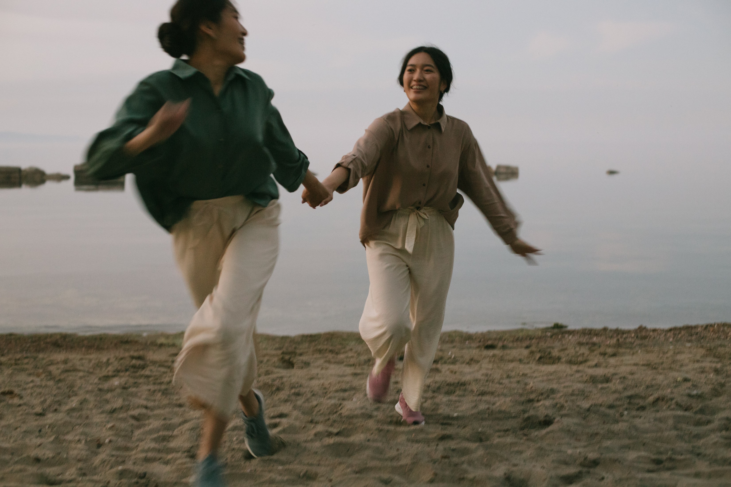 Семейная прогулка на берегу Байкала. Фотограф Наталья Кургина Слюдянка Иркутск