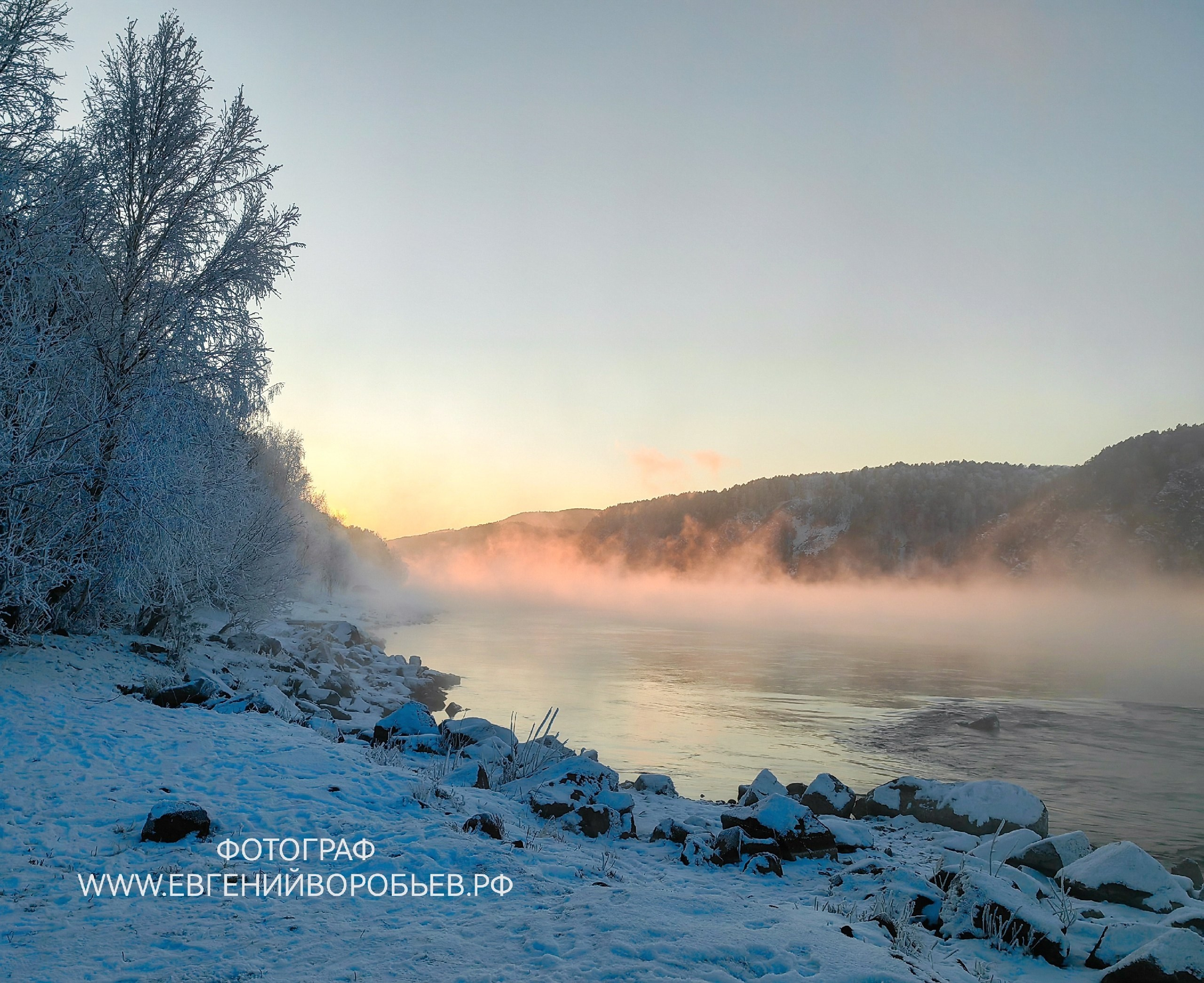 экскурсии Красноярск индивидуальный тур фото интересные места что посмотреть куда сходить что посетить достопримечательности в Красноярске фототур аренда кабриолета микроавтобуса трансфер  цена заказать экскурсию программа маршрут смотровые площадки видовые красивые места Национальный парк заповедник Столбы Дивногорск Красноярская ГЭС путешествие туристический маршрут фотосессия фотограф Красноярск