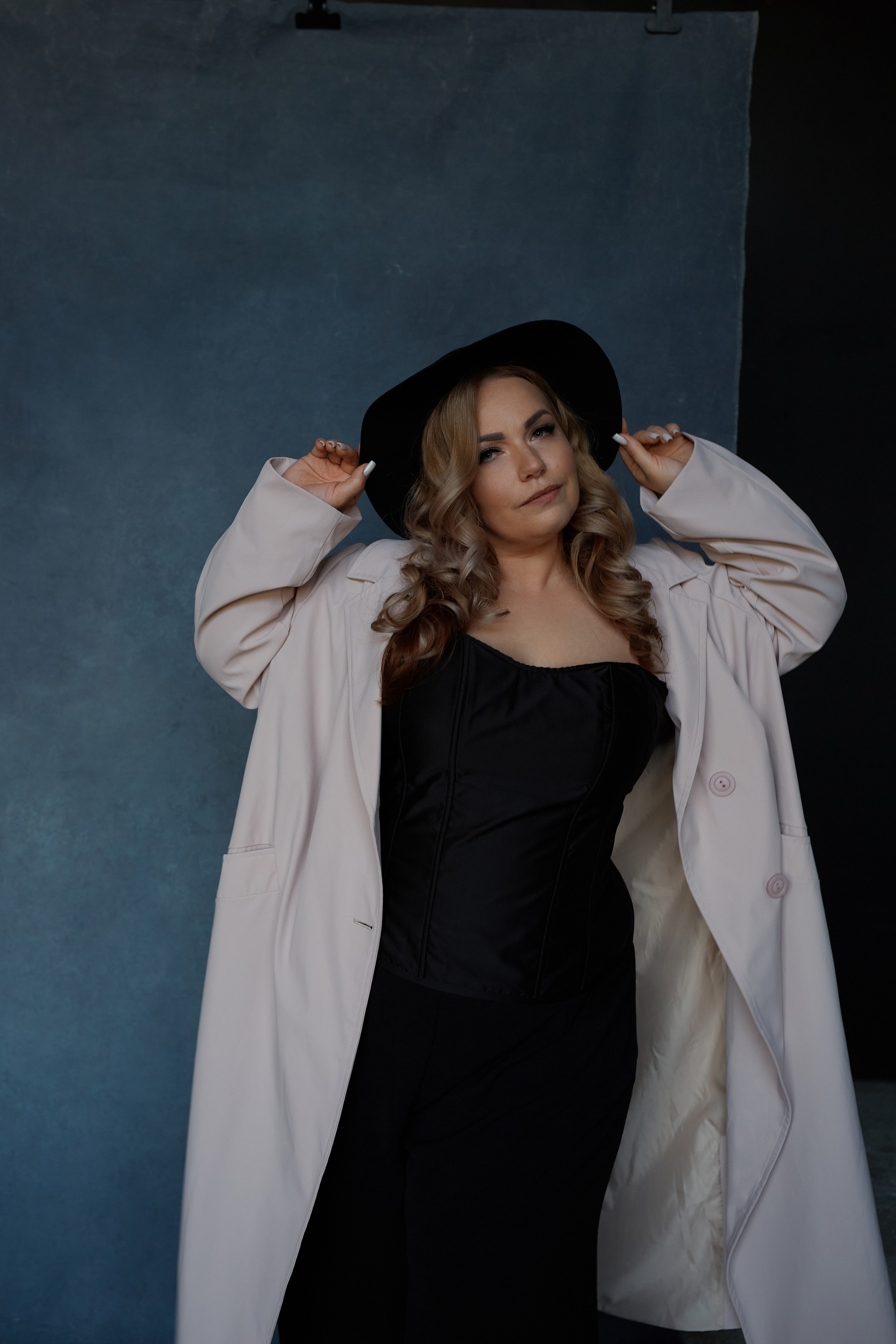 Портретные фотографии и контент съемки для экспертов. Портретный фотограф в Москве Купцова Юлия