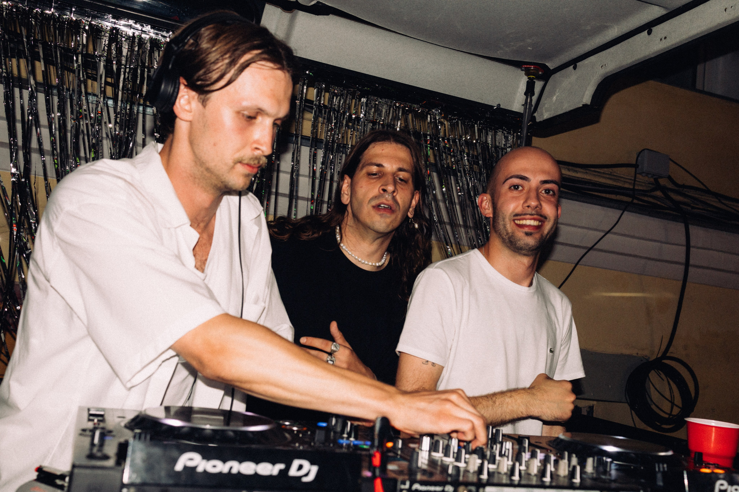 Двор в UPPERCUTS. СПАСИБО, ДАНИЛ