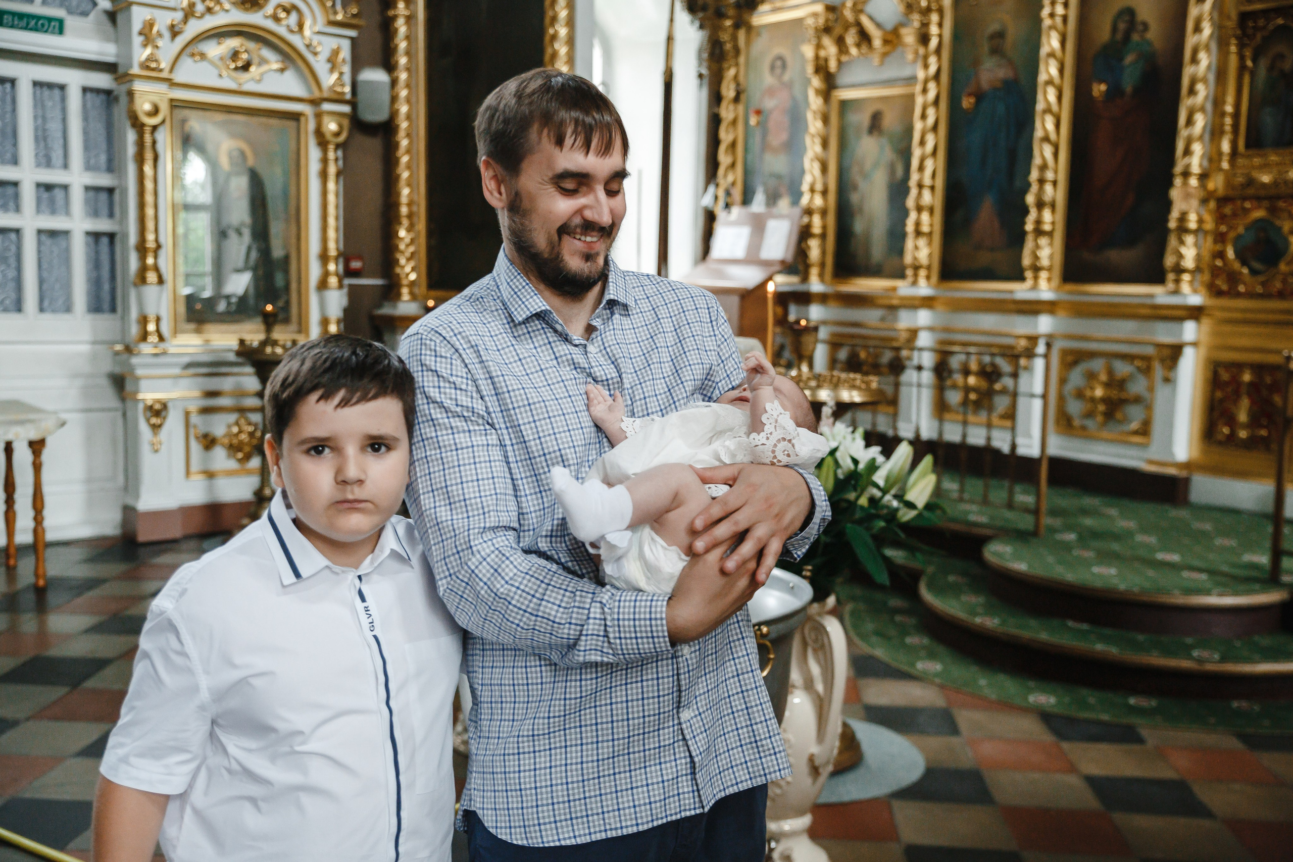 Крещение в храме Спаса Нерукотворного Образа в Б.Свинорье Г.Москвы. Фотограф на Крещение Москва