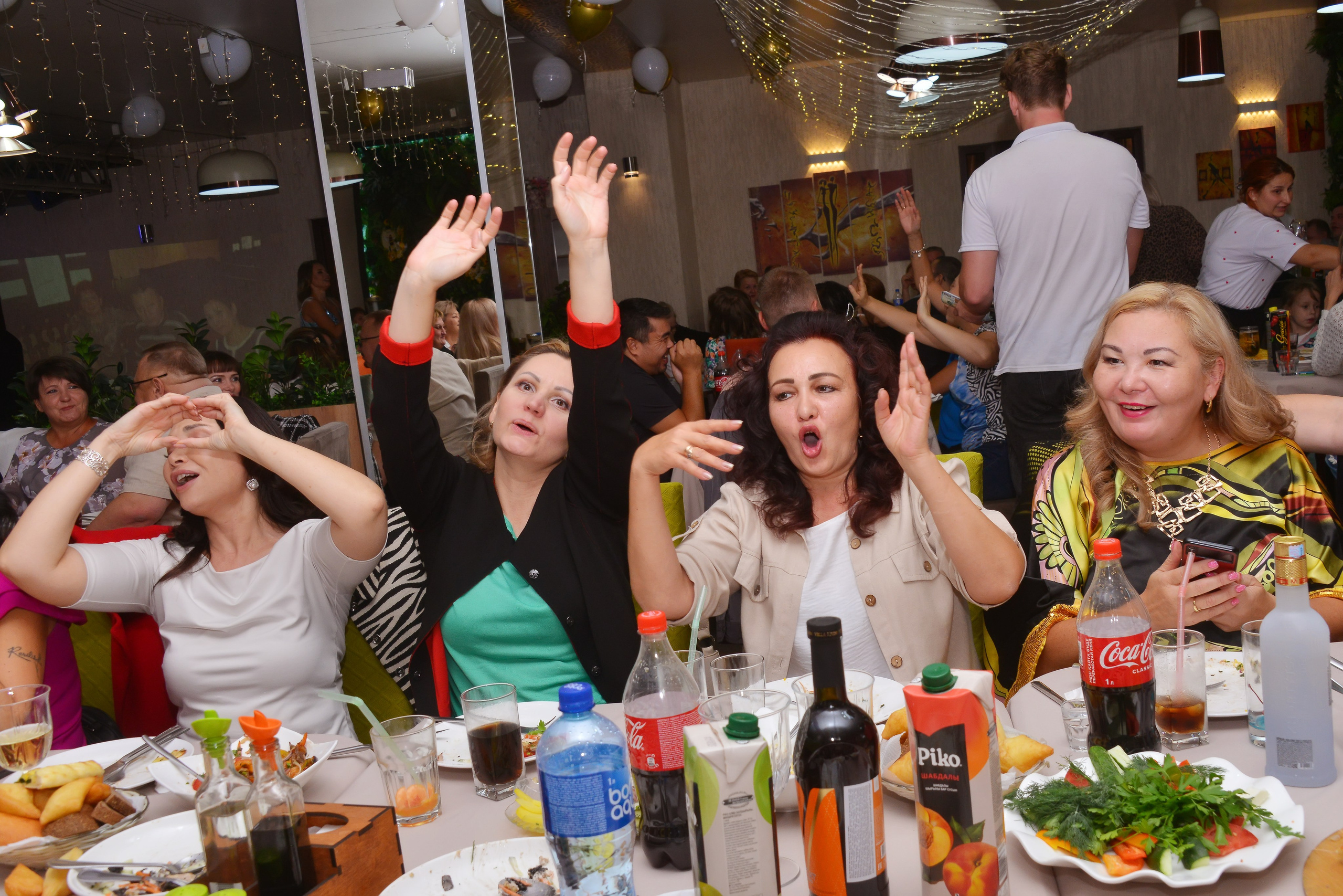 Юбилей. Фотосъёмка. Фотограф Сергей Авдеев-семейный и детский фотограф в Алматы