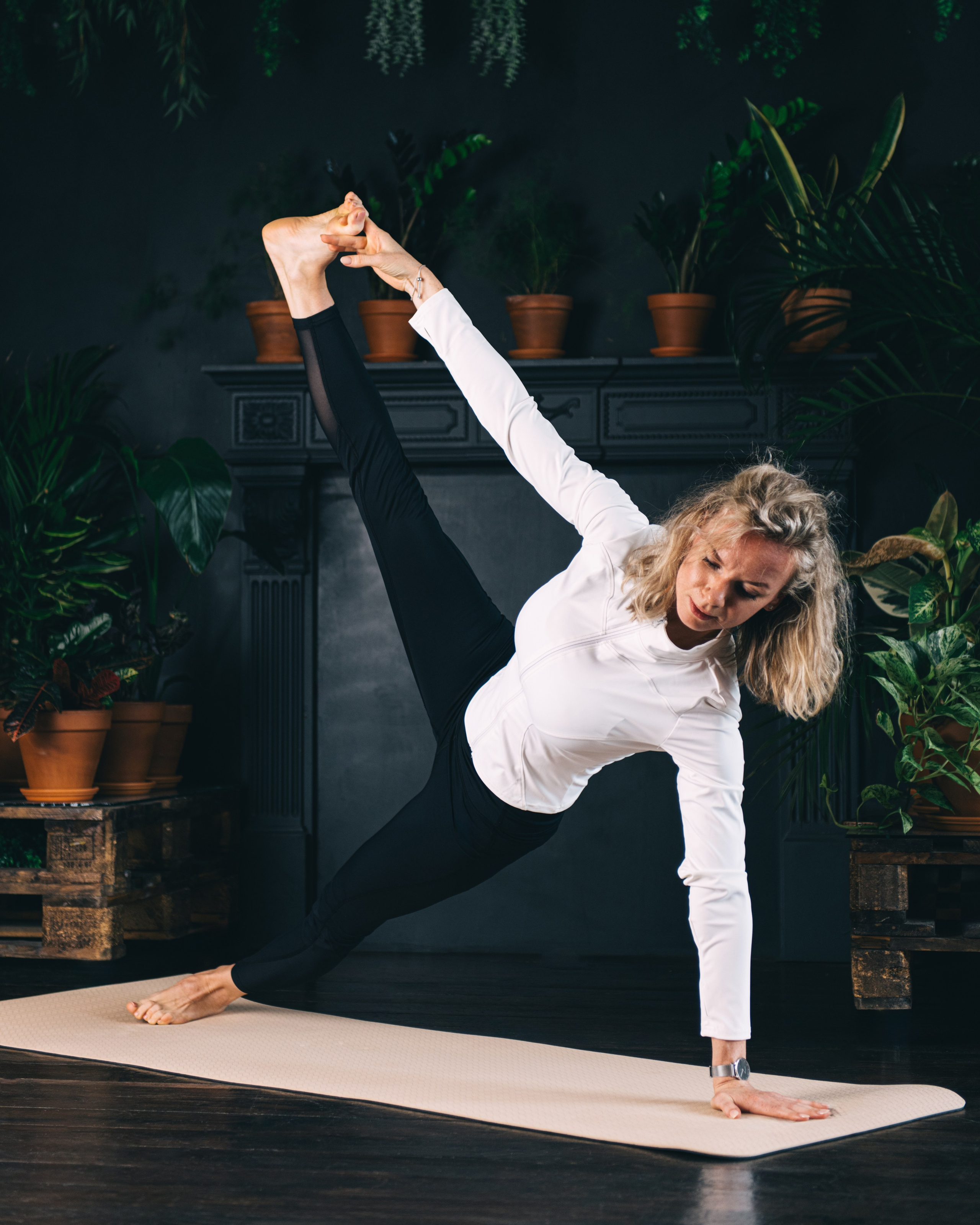 ЙОГА. ДИНА МИХНЕВА спортивный фотограф Москва