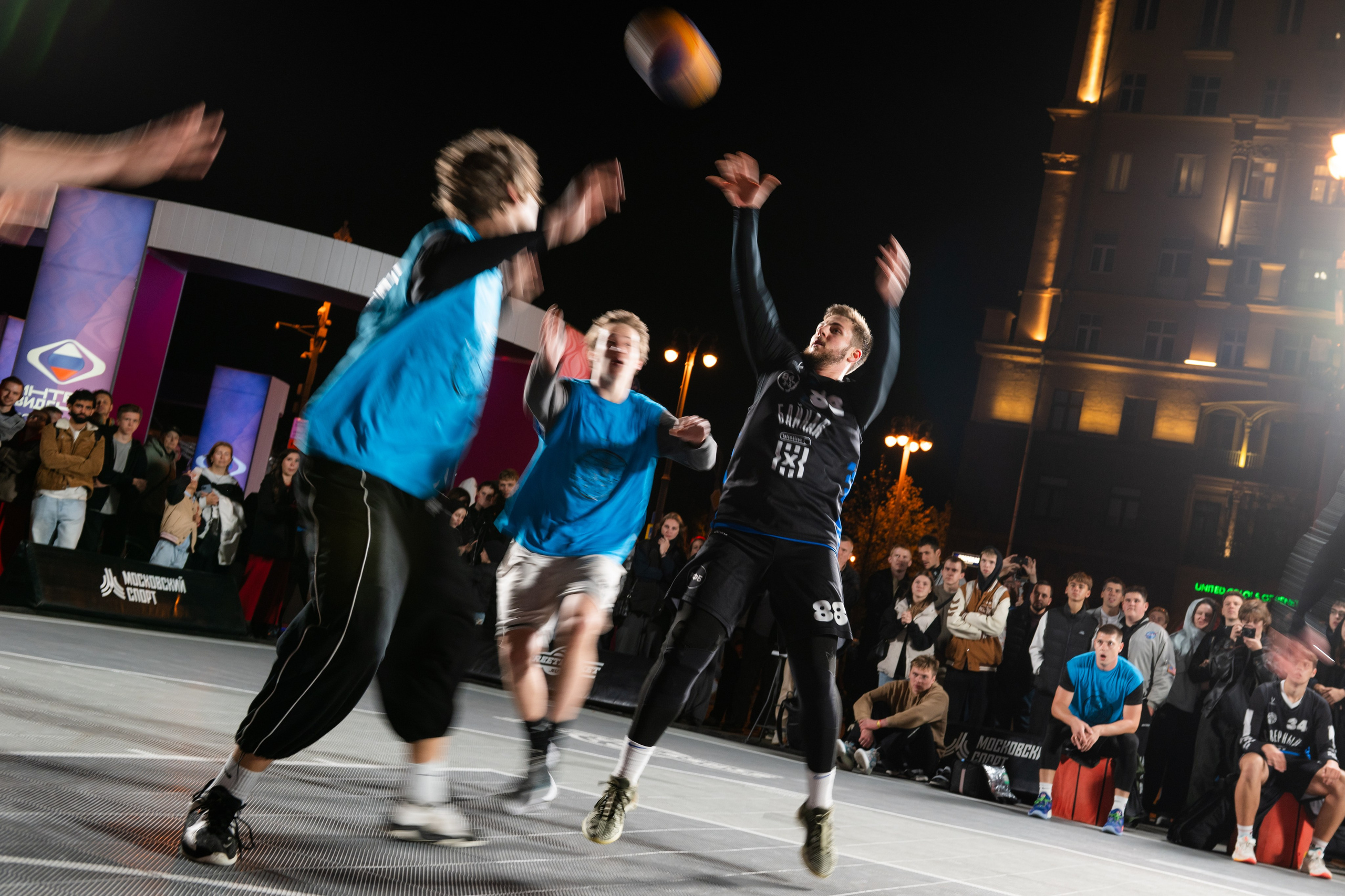 Ночь СПОРТА. ДИНА МИХНЕВА спортивный фотограф Москва