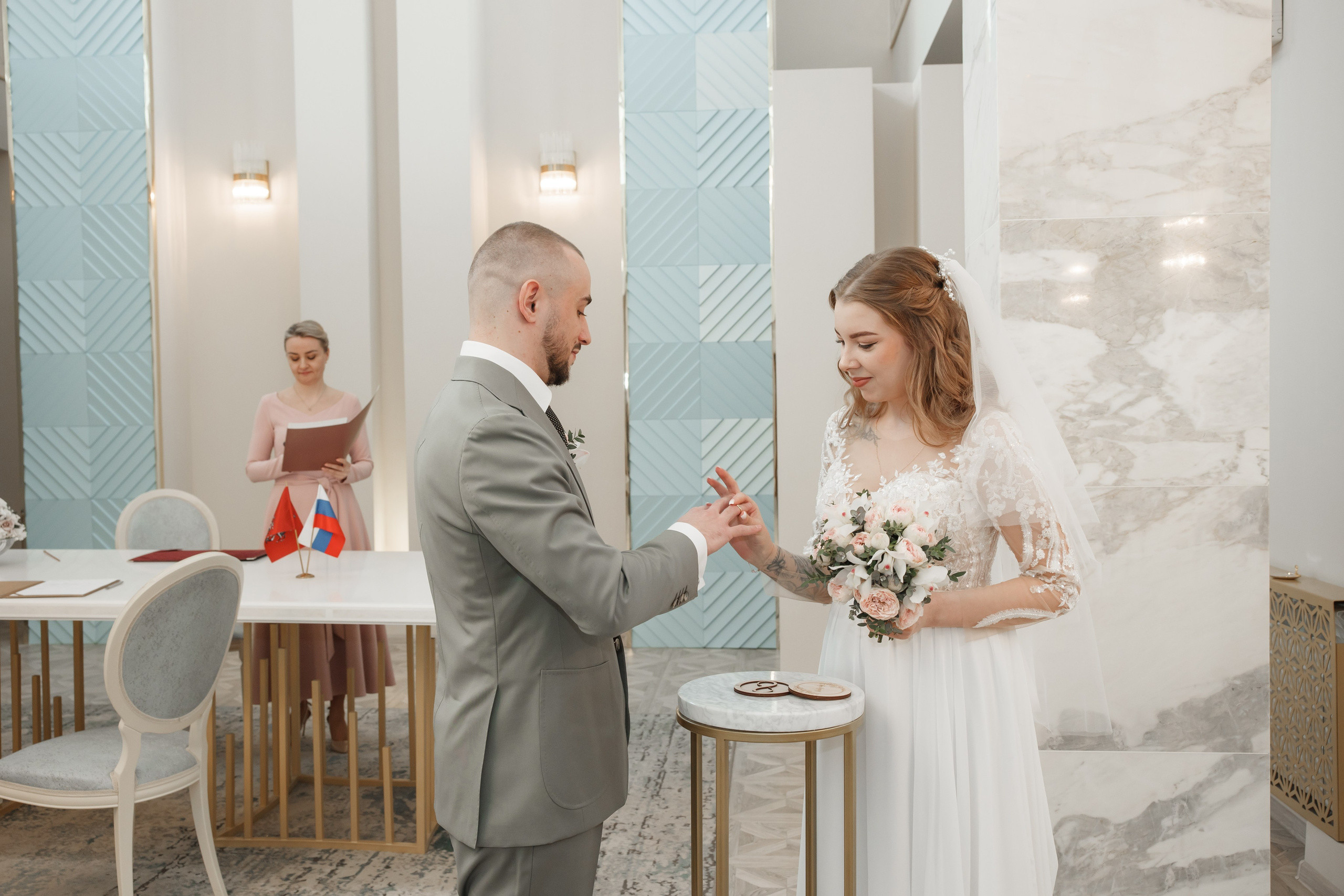Варя и Денис, 4 ЗАГС + банкет. Свадебный и репортажный фотограф (Москва, Королев и другие)