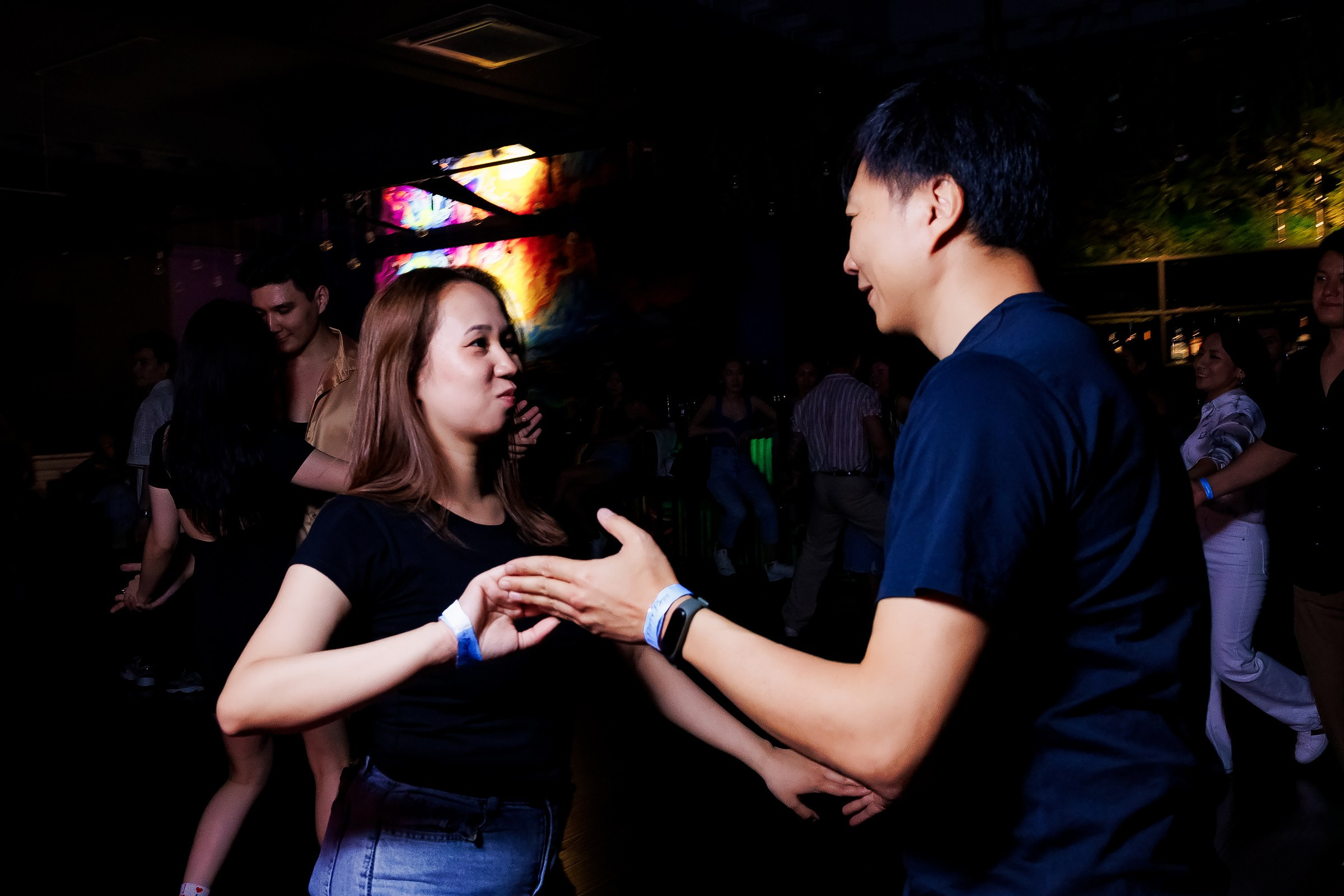 Bachata Party Hola Dance. Репортажный фотограф в Алматы Каюпов Сержан