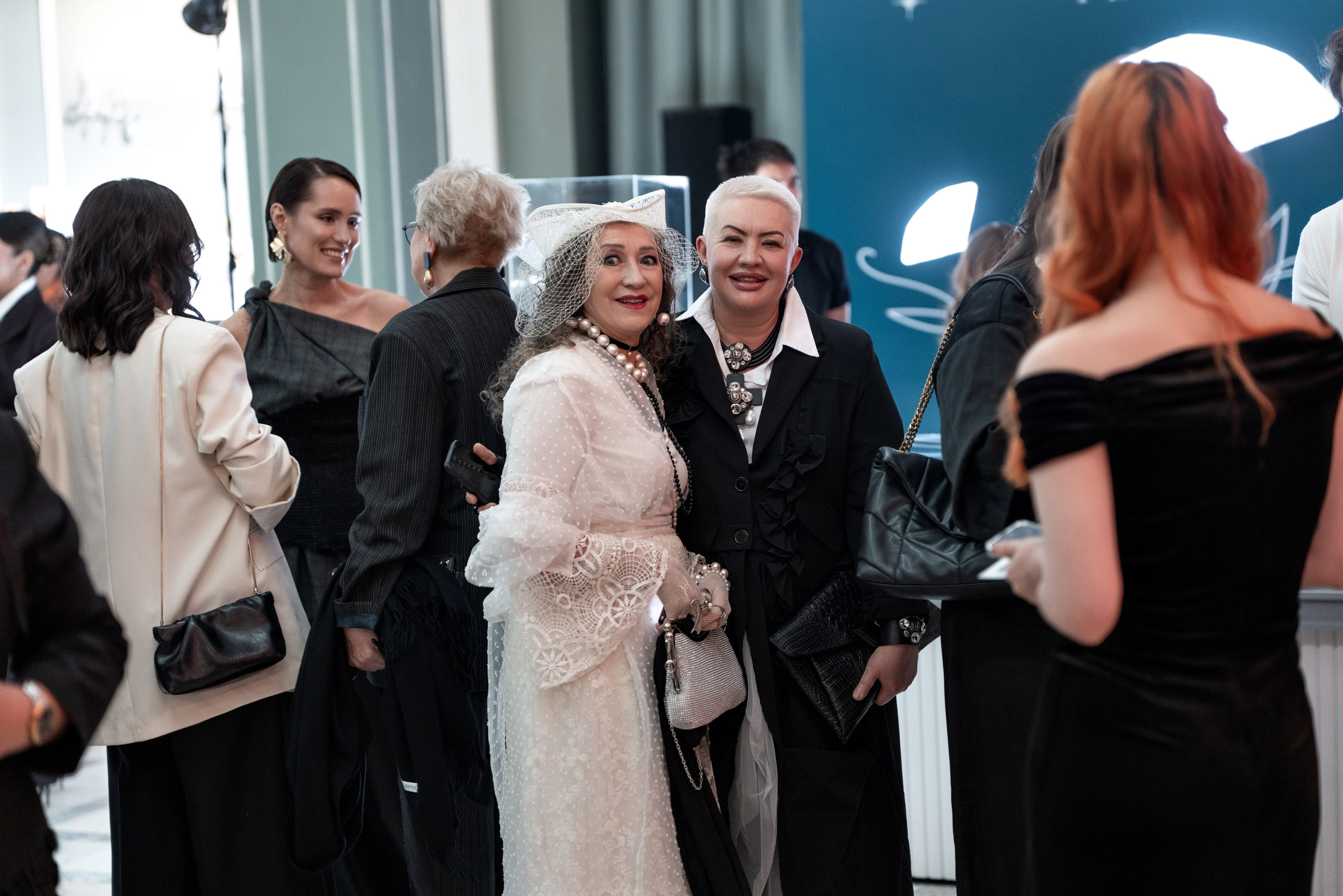 Backstage. Сайт Алматинского НЮ АРТ, будуар и фэшн фотографа Дениса Карпенко