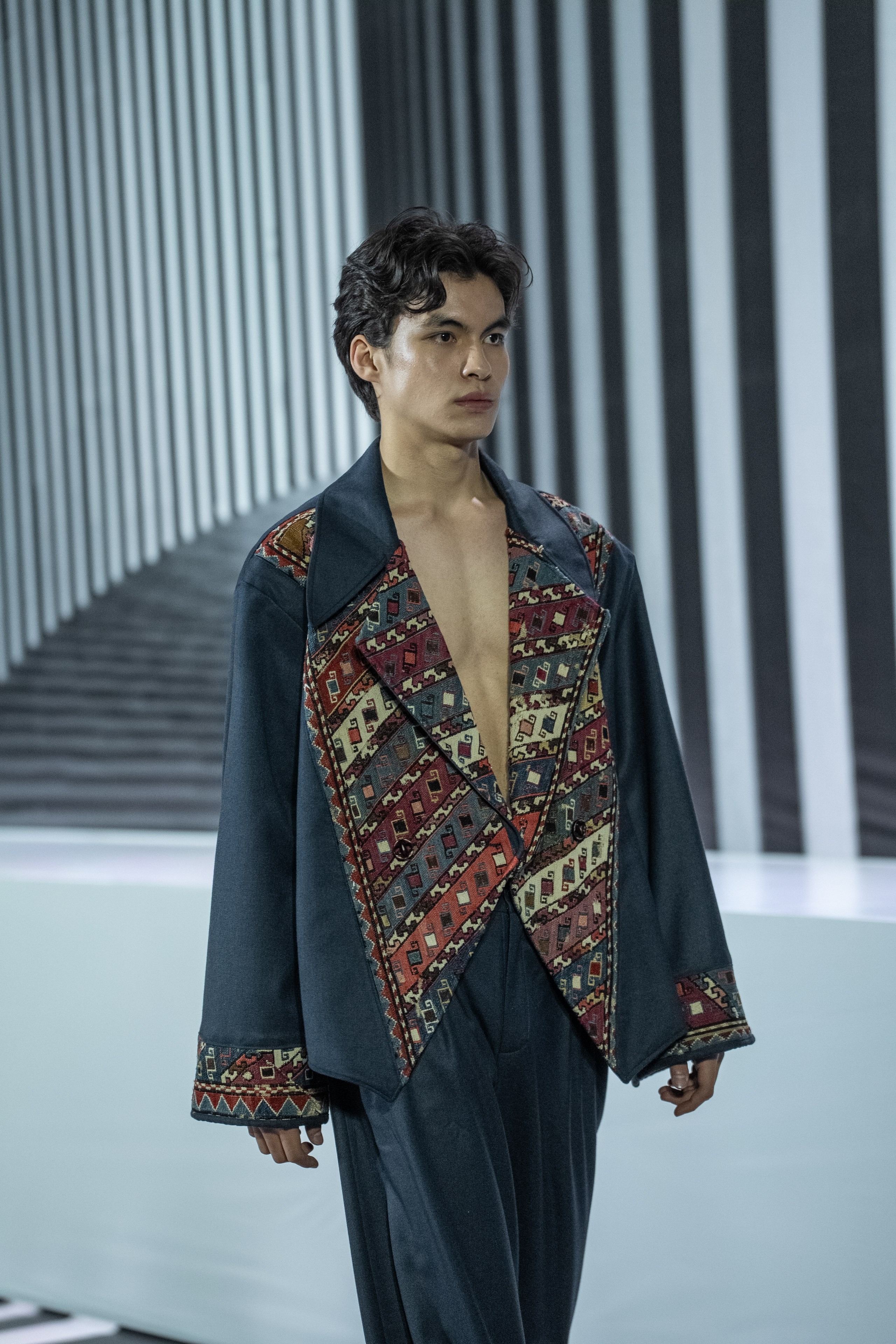 AJEMI STYLE. Сайт Алматинского НЮ АРТ, будуар и фэшн фотографа Дениса Карпенко