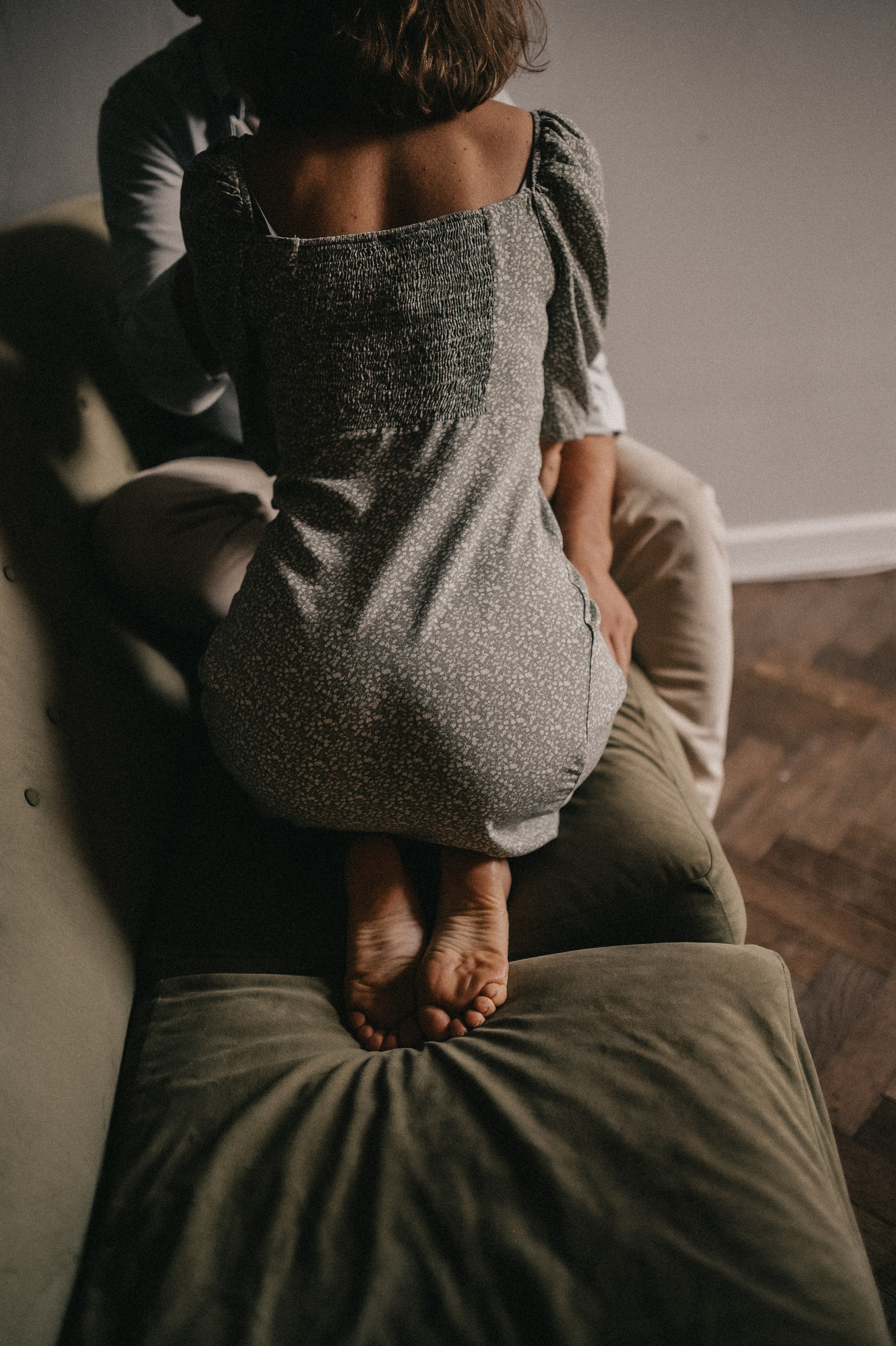 Лавстори в питерской студии. Семейный и свадебный lifestyle-фотограф в Москве Мария Петрова