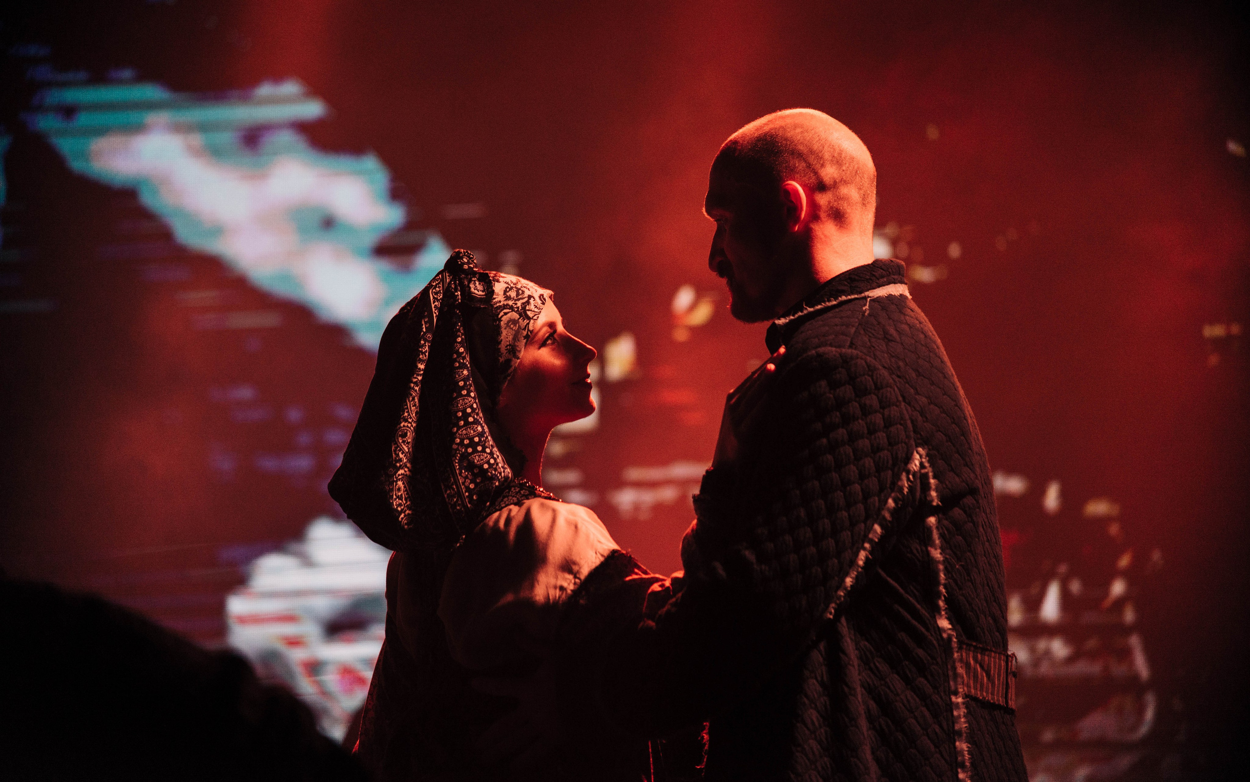 Пугачёвъ. Репортажный и портретный фотограф в Липецкой, Воронежской, Московской области Тёма Белоусов