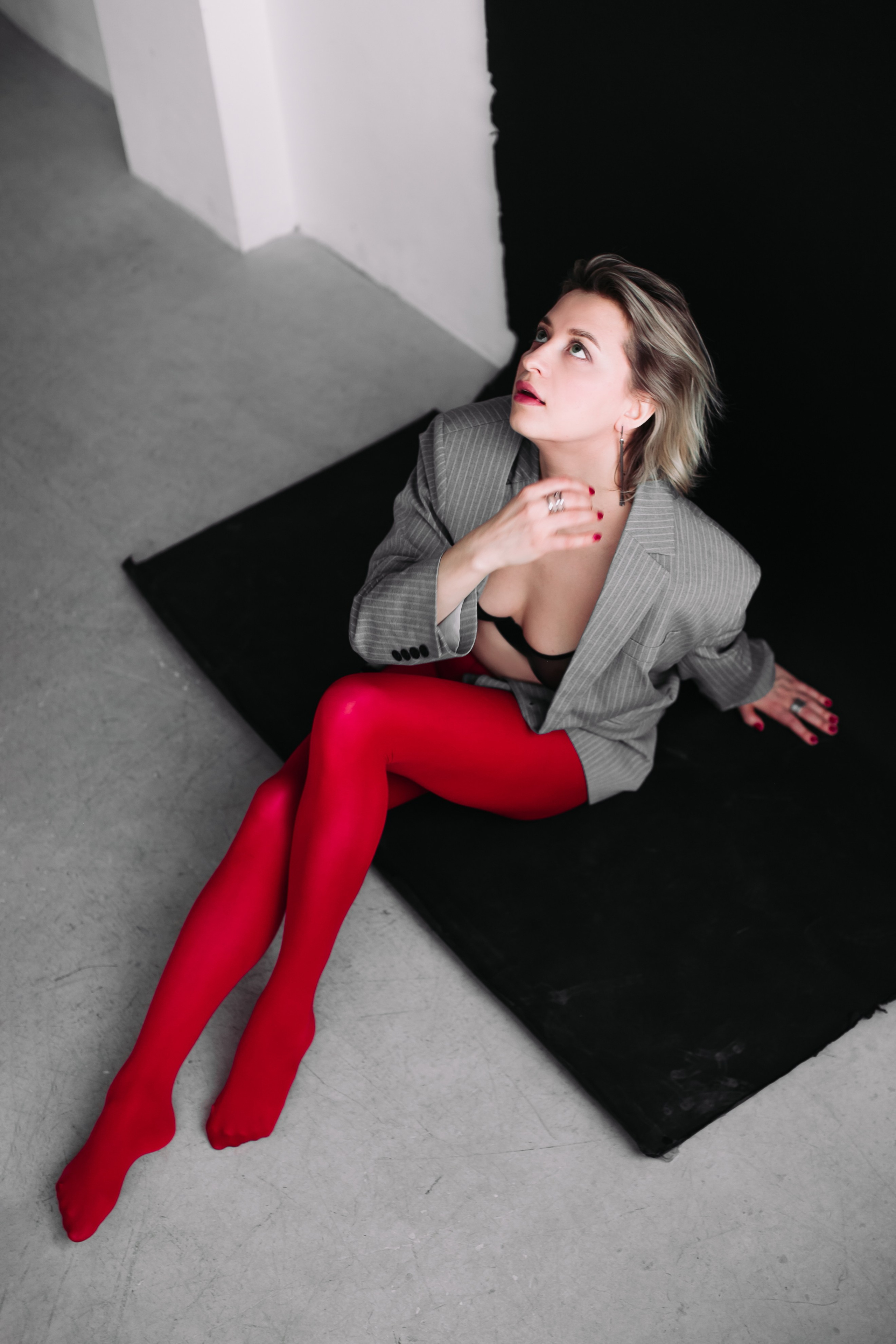 алёна малахова фотограф новосибирск семейный детский домашняя фотосессия в новосибирске день рождения репортажная съёмка фотосессия с лошадьми на конюшне деревня алтай  на природе фотосессия в детском саду мама и сын предложение руки и сердца идея  помолвка фотосессия берег закат детский день рождения годик торт аниматор лофт игровая продолжение следует prodoljenie_sleduet_  корпоратив тимбилдинг первоклашка линейка  контент  бизнес портрет оперный новат франция берет весна девушка мама и дочь мать и дитя