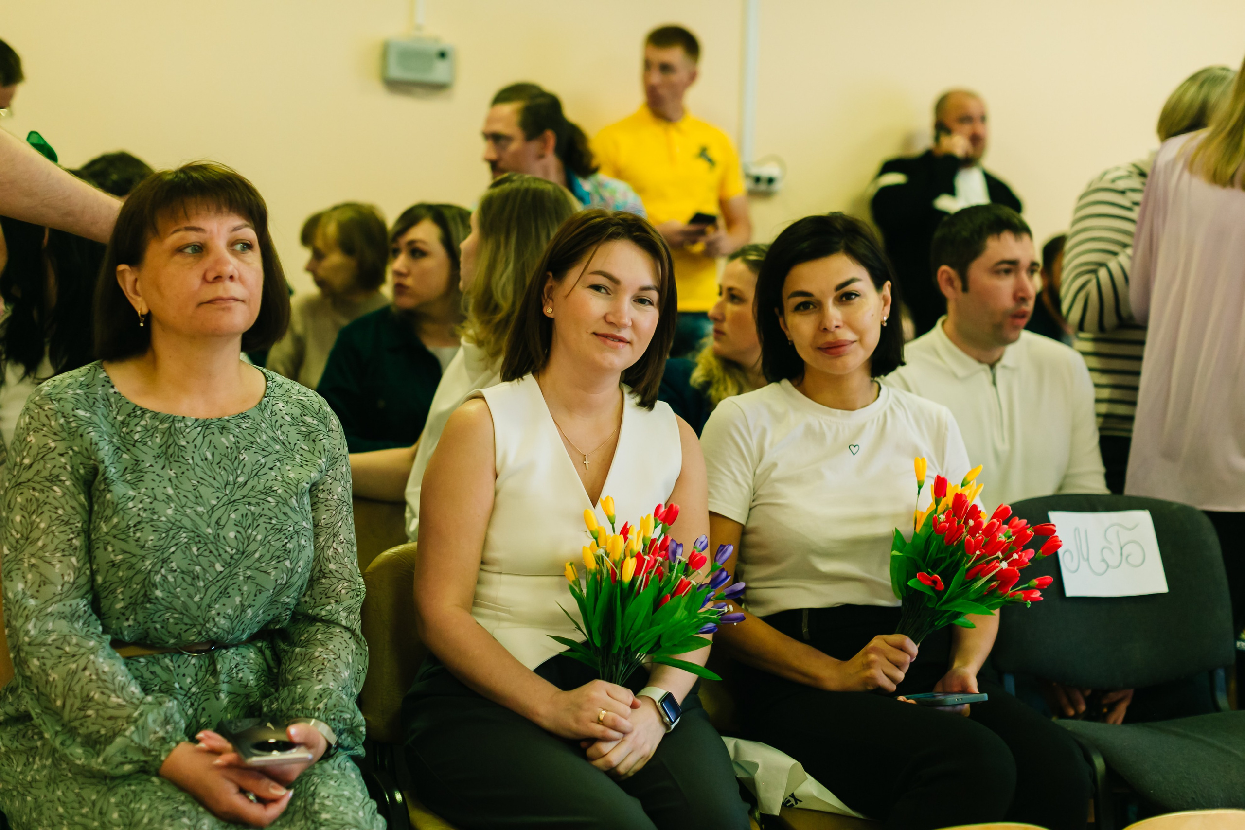 алёна малахова фотограф новосибирск семейный детский домашняя фотосессия в новосибирске день рождения репортажная съёмка фотосессия с лошадьми на конюшне деревня алтай  на природе фотосессия в детском саду мама и сын предложение руки и сердца идея  помолвка фотосессия берег закат детский день рождения годик торт аниматор лофт игровая продолжение следует prodoljenie_sleduet_  корпоратив тимбилдинг первоклашка линейка 