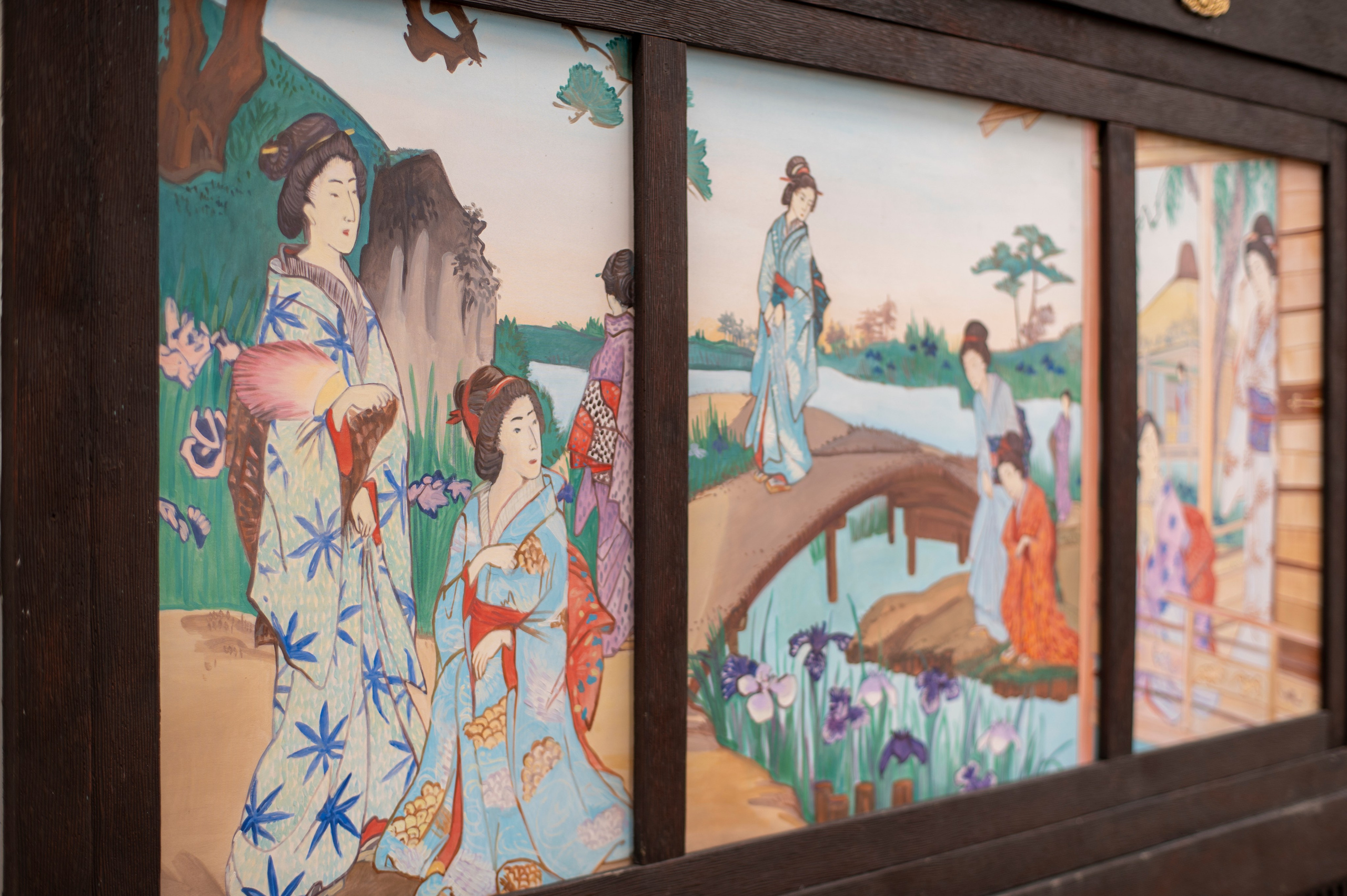 Фотопрогулка апрель 2022. Фотограф Роман Адлер