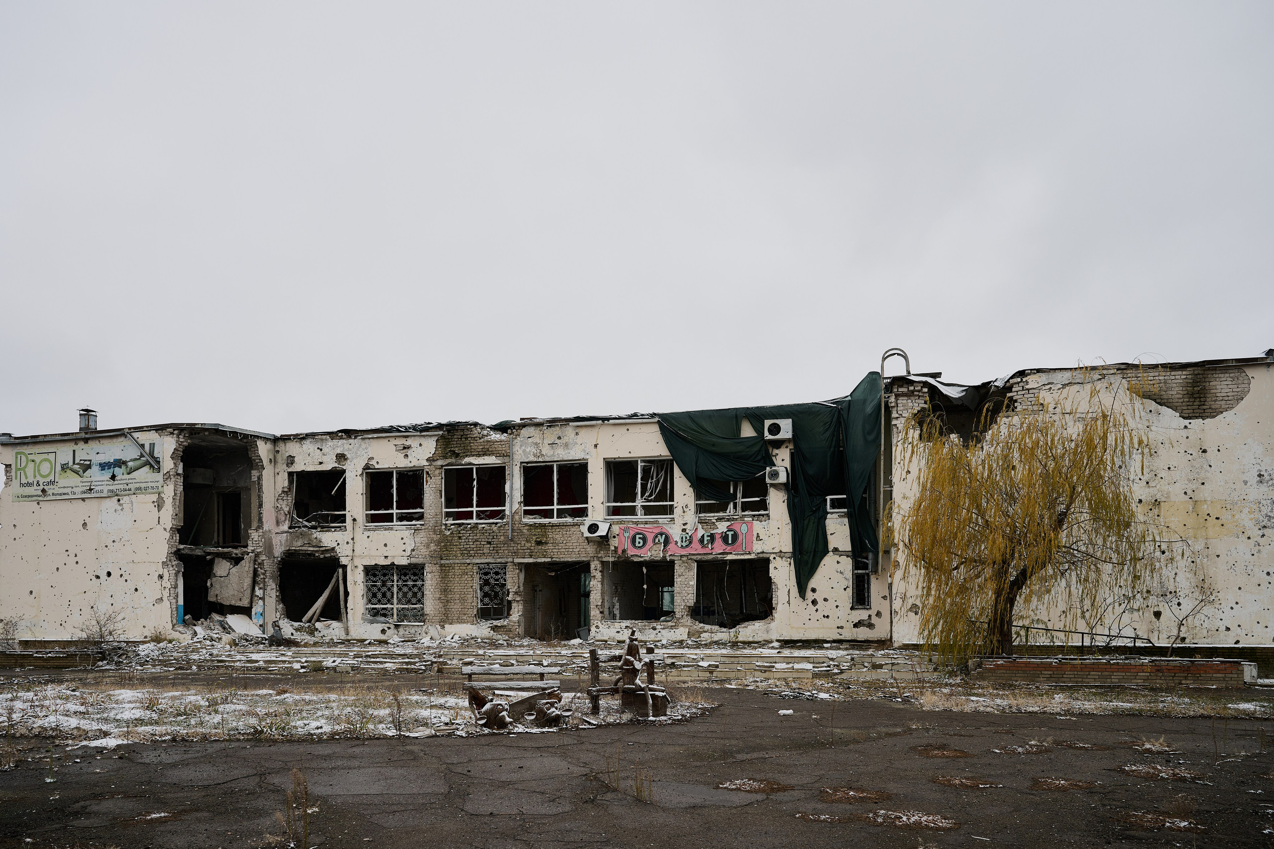 Северодонецк (Луганская область). Декабрь 2024. Фотограф Роман Адлер