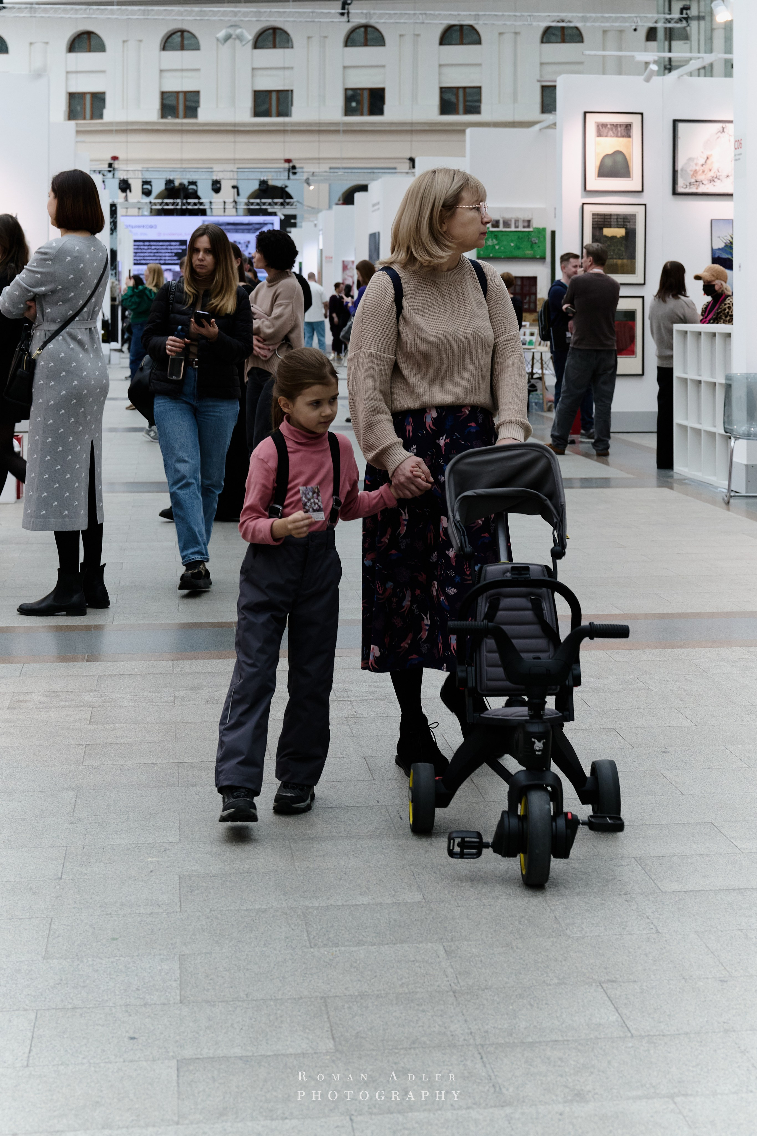 ART RUSSIA 2025. Фотограф Роман Адлер