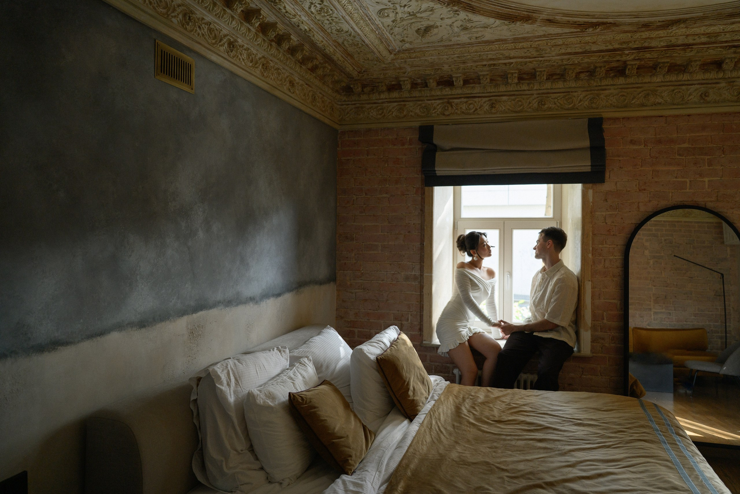 Свадьба Кати и Димы с регистрацией брака в Усадьбе Муравьевых-Апостолов, утро в отеле Twelve reasons Москва. Semerlina.ru