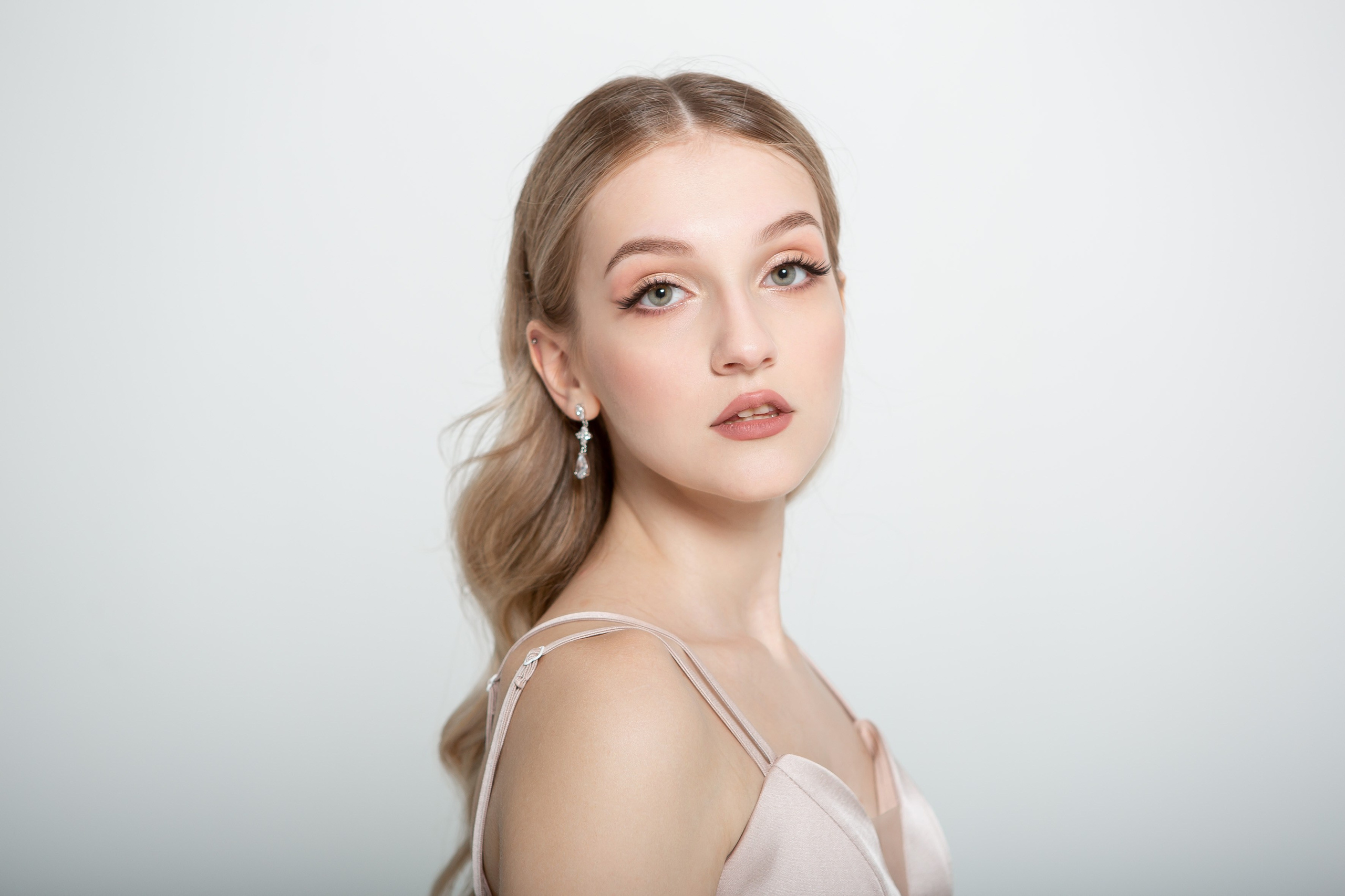 Выпускной девушки. Фотографии её и членов семьи. Свадебный и портретный Фотограф в Липецке Дмитрий Котюков