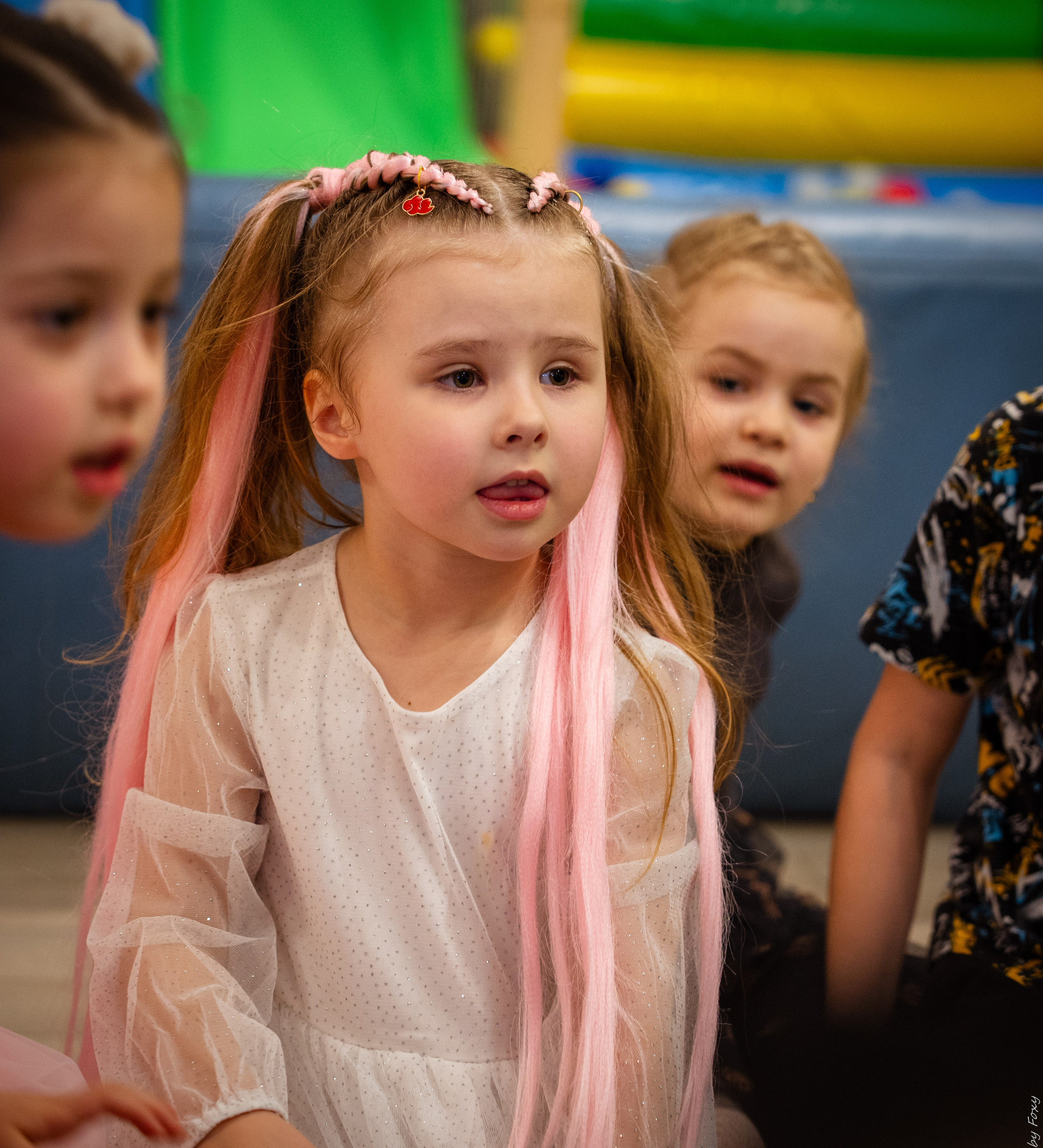 День рождения Алисы в «Апельсине». Фотограф мероприятий и студийные съёмки в Челябинске Евгения Foxy